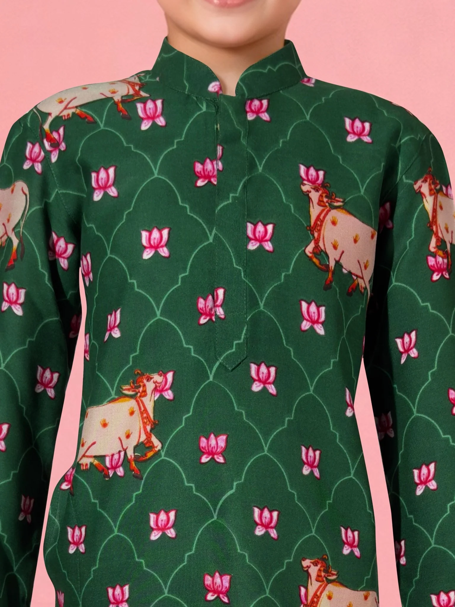 Boys Green Pichwai Cow Print Cotton Kurta Pyjama Set for Wedding & Festive Wear - Image 4