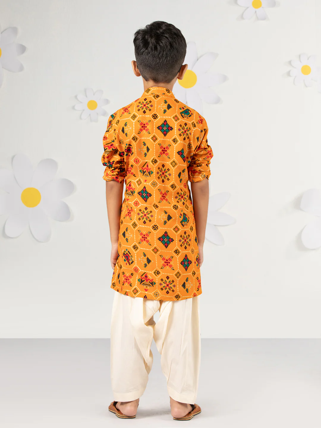 Boy's Mustard Kurta Patiala Set Foil Print - Image 5