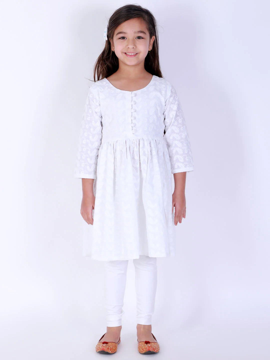 Girl's White Pure Cotton Chikankari Kurta With Leggings - Image 6