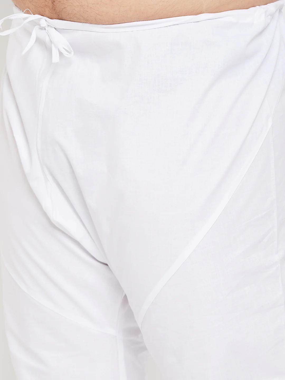 Men's Plus Size White Cotton Kurta And Pyjama Set - Image 5