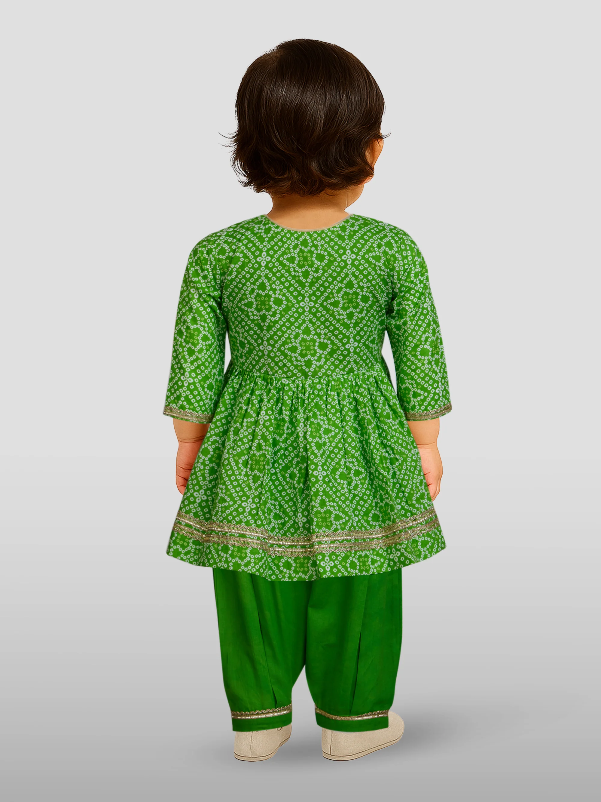 Girls Green Cotton Bandhani Kurta Patiala Set with Digital Print - Image 3