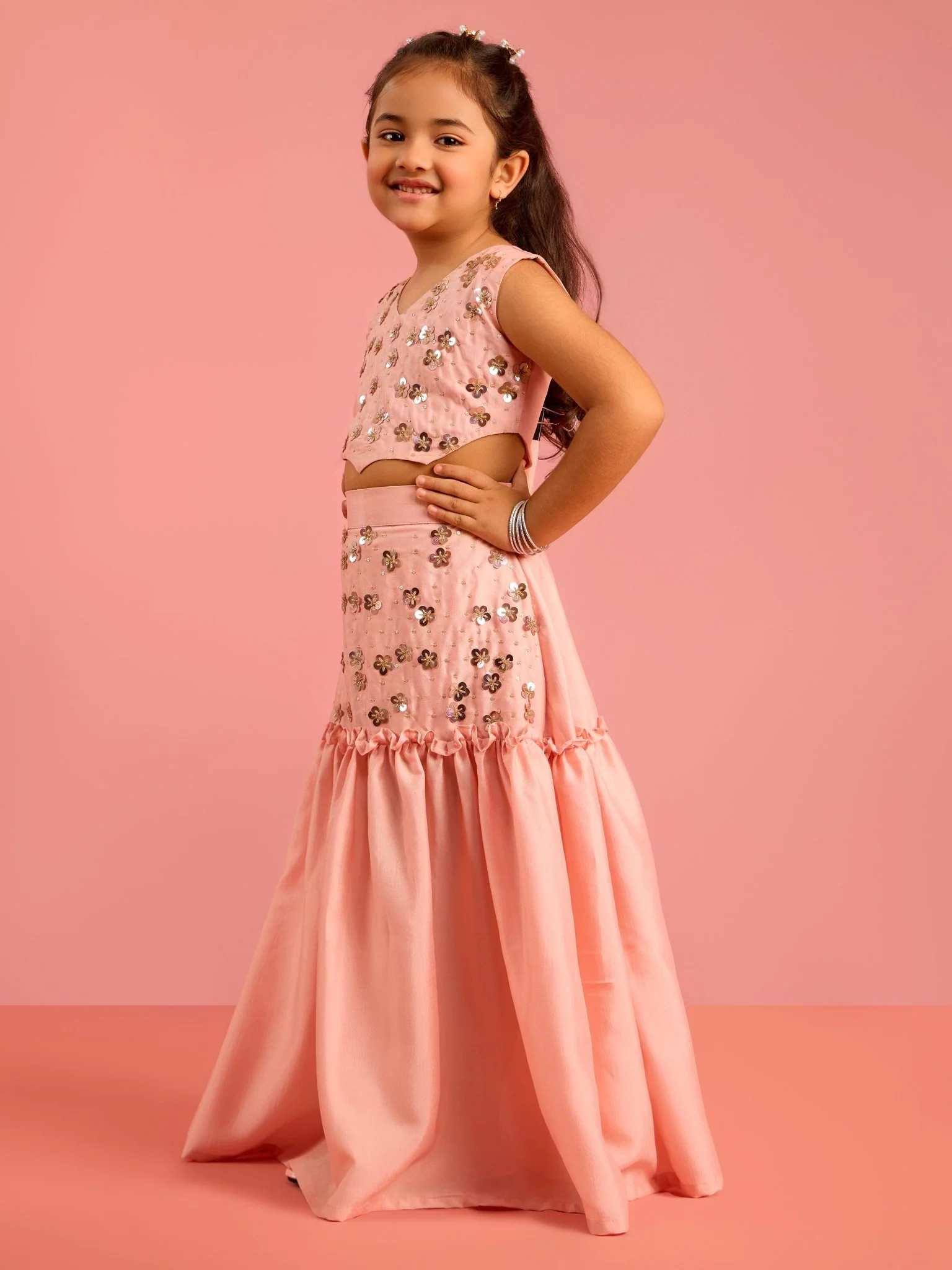 Girls Peach Silk Blend Embroidered Lehenga Choli Set - Image 4