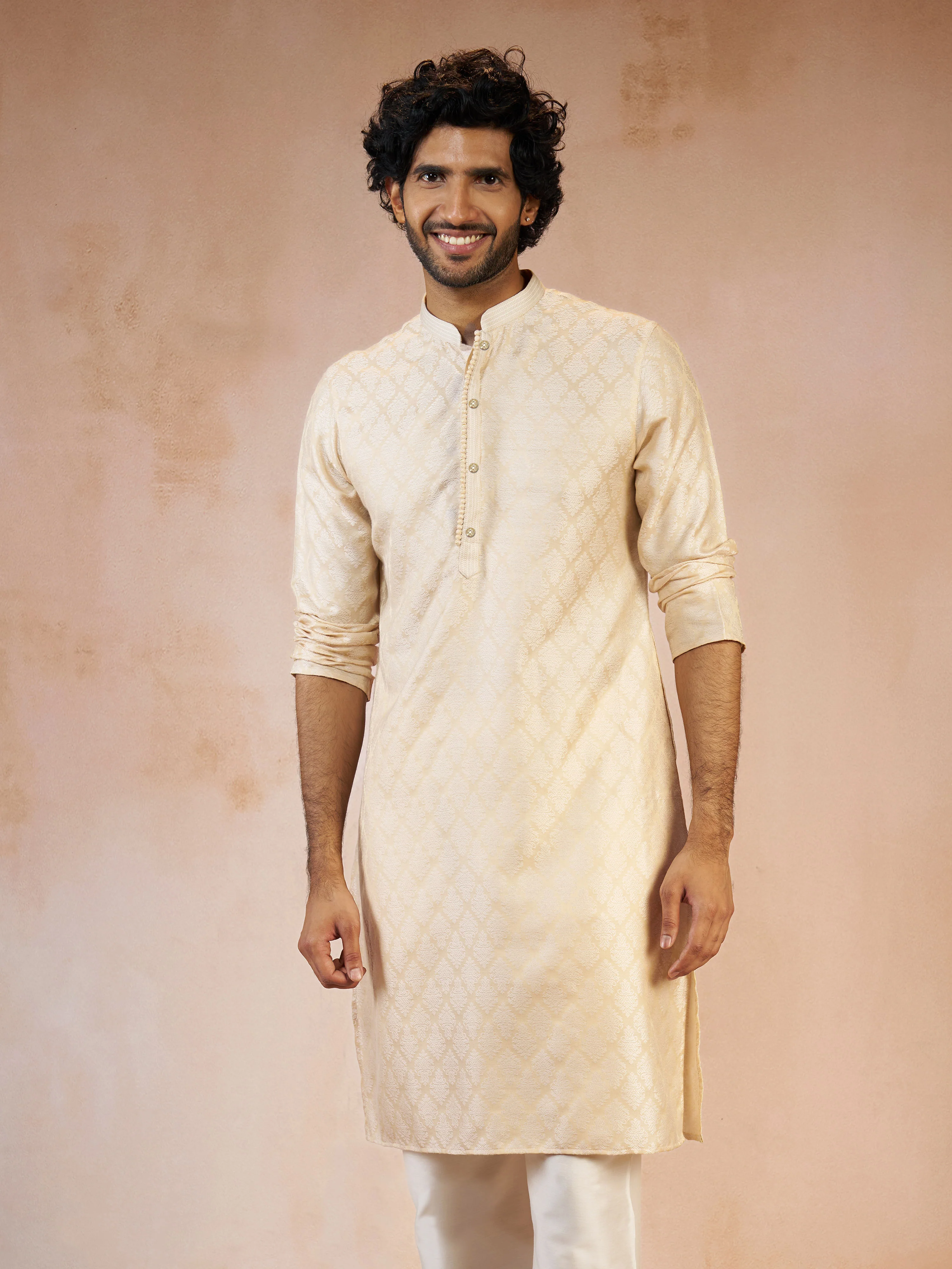 Men's Beige Jacquard Geometric Thread Embroidered Silk Blend Straight Kurta - Image 4