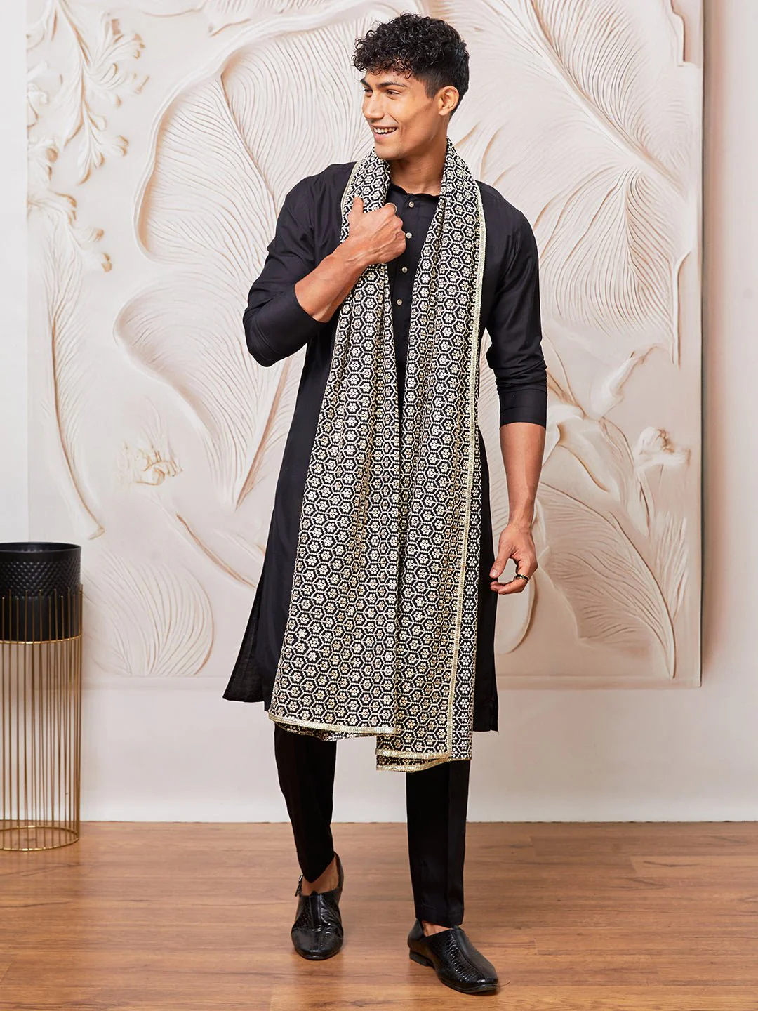Men's Black Silk Blend Kurta Pyjama Set with Black Embroidered Dupatta - Image 2