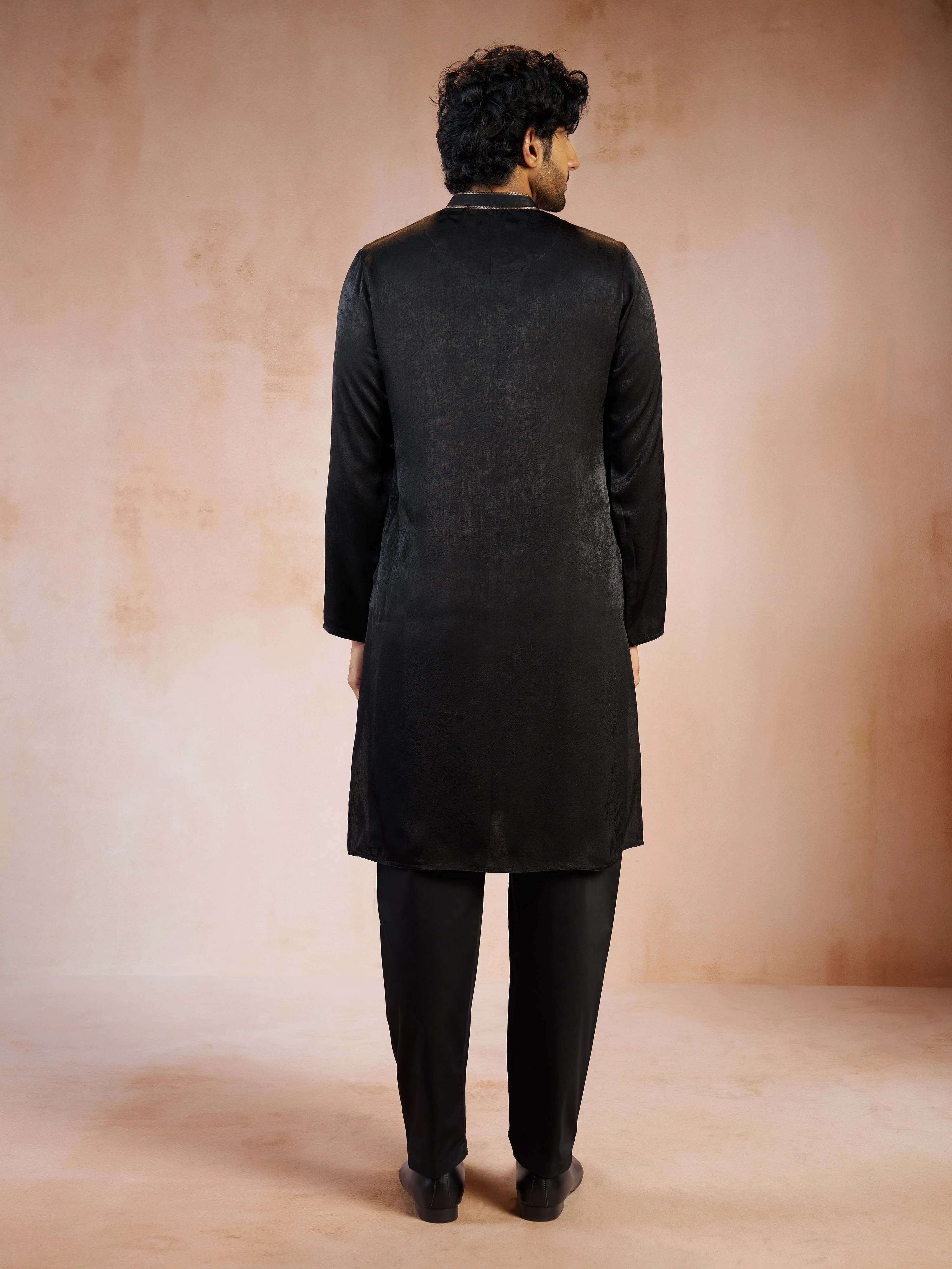 Men's Black Zari Embroidered Silk Blend Kurta with Black Solid Silk Pyjama Set - Image 5