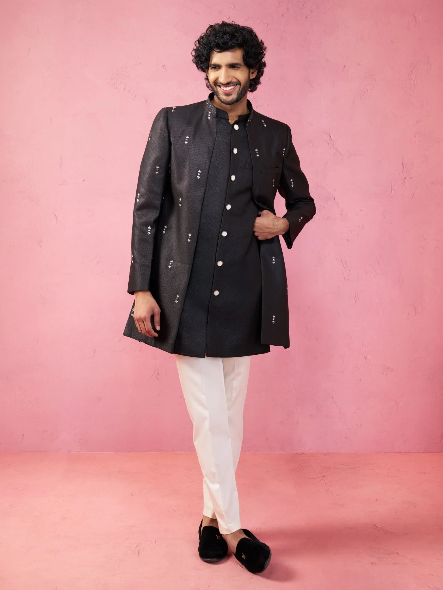 Men Blue Embroidered Indo-Western Coat with Pyjama Set - Image 3