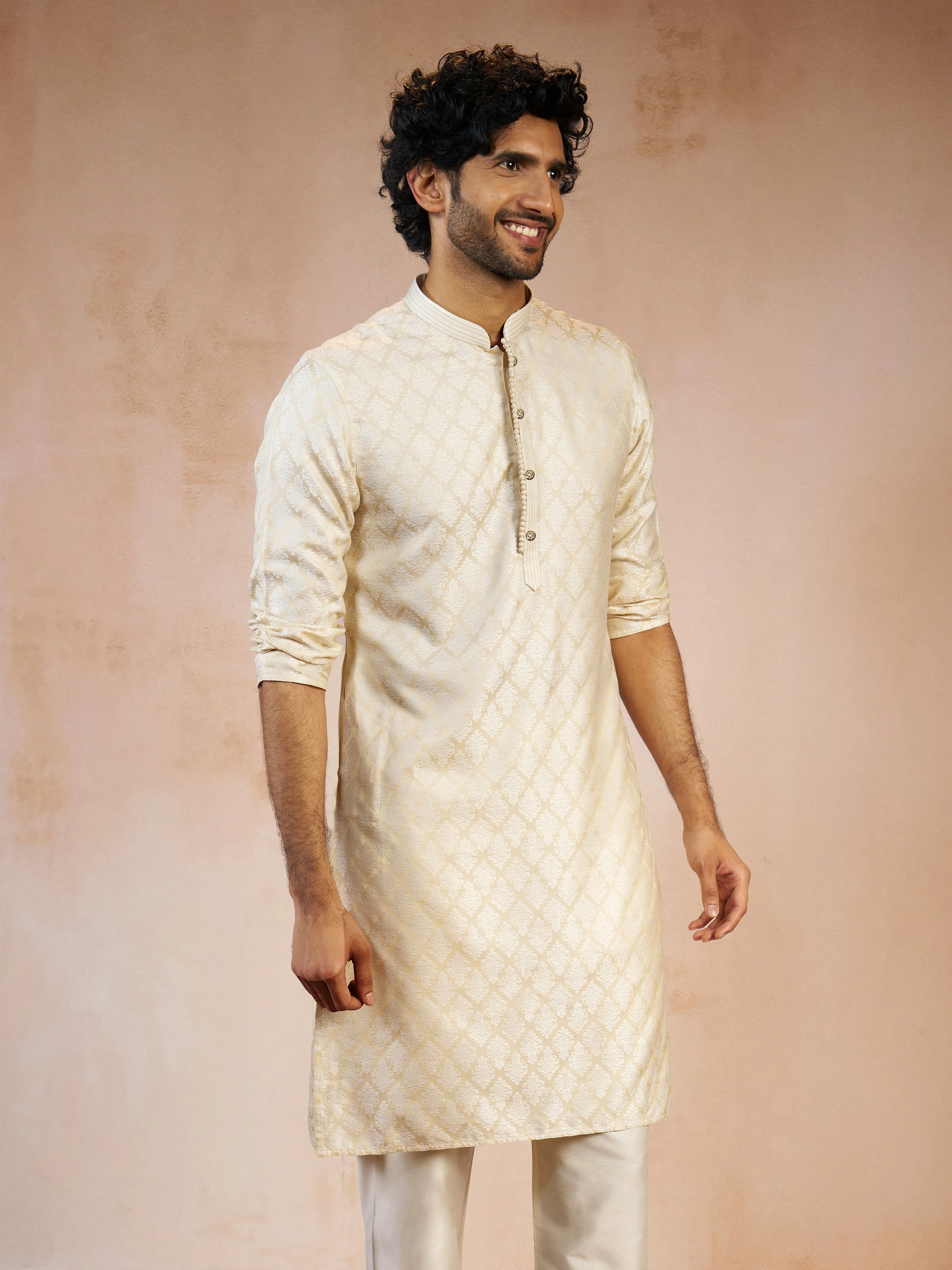 Men's Cream Jacquard Geometric Thread Embroidered Silk Blend Straight Kurta - Image 3