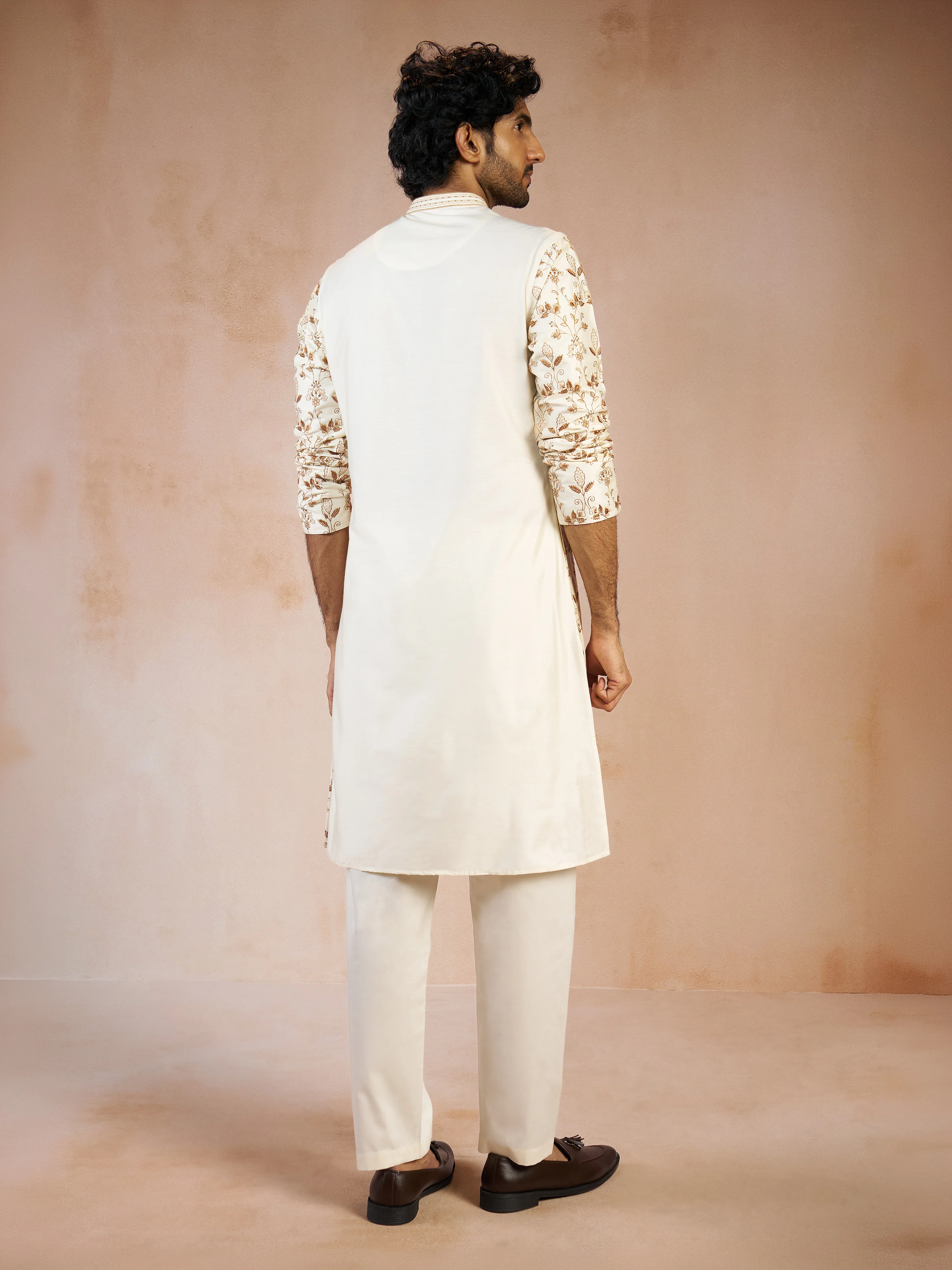 Men's Falsa All-Over Floral Thread Embroidered Viscose Silk Kurta with Cream Fine Satin Pyjama Set - Image 5