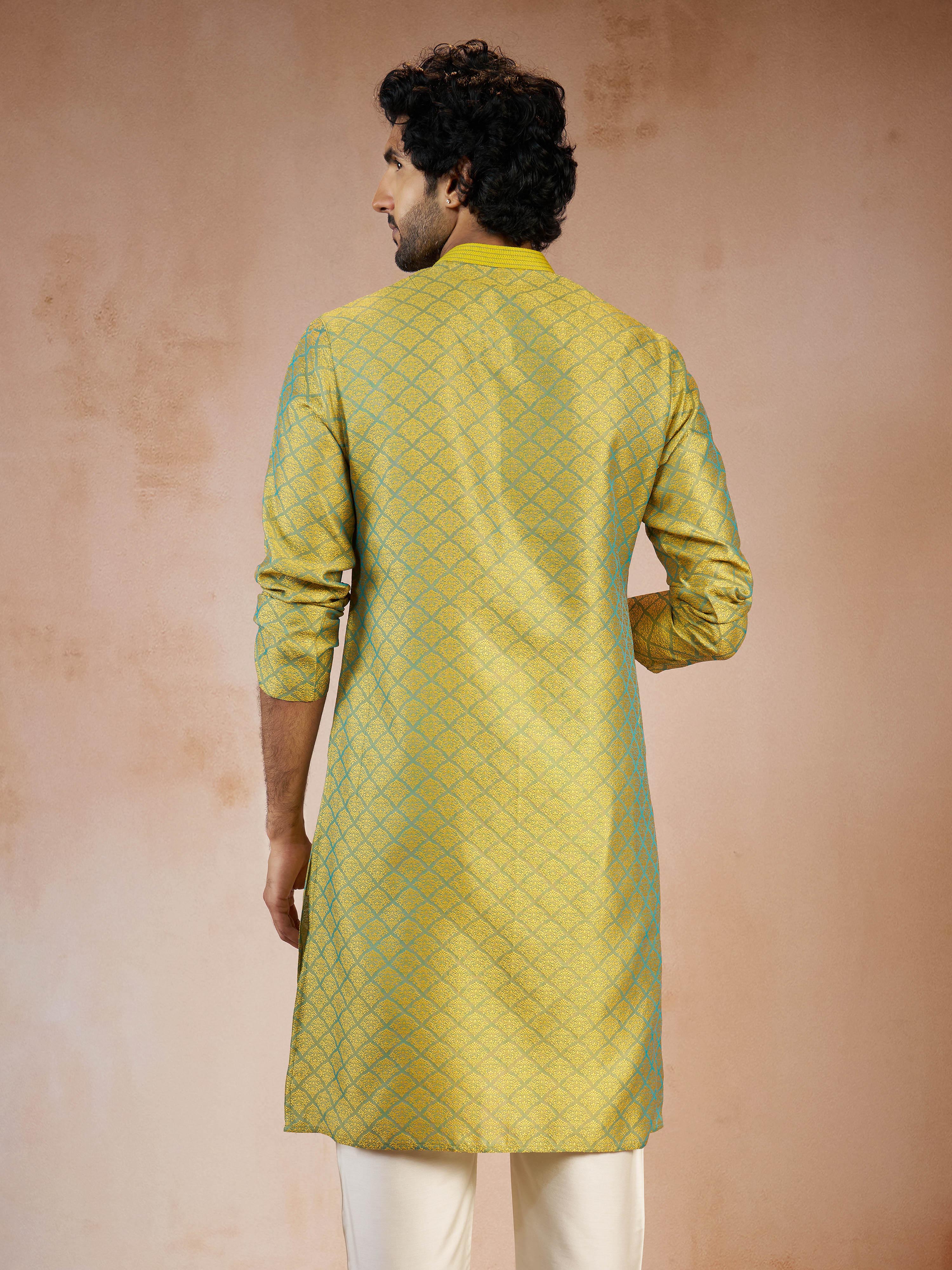 Men's Green Jacquard Geometric Thread & Sequin Embroidered Silk Blend Straight Kurta - Image 5