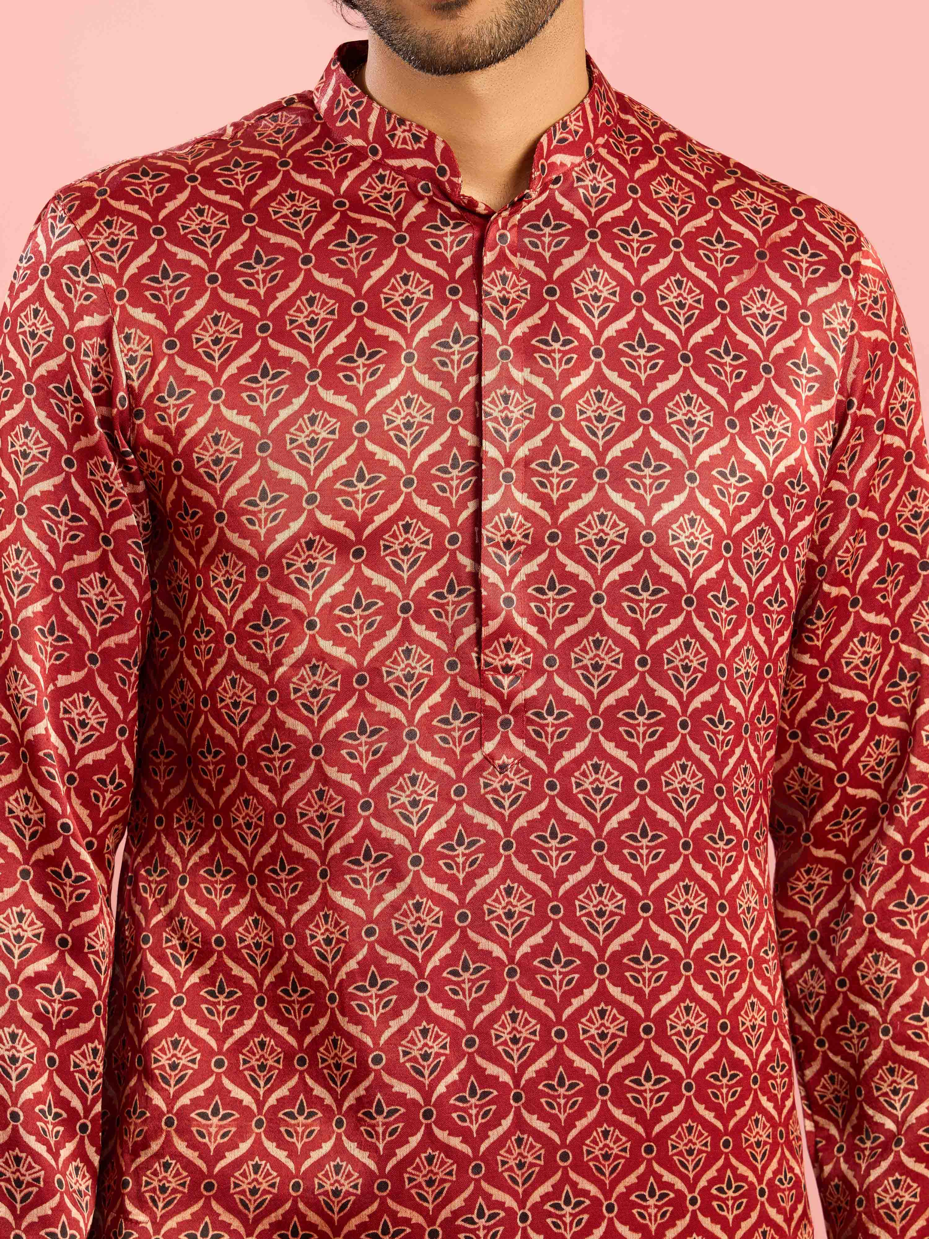 Men's Maroon Ajrakh Print Silk Kurta with Cream Pyjama Set - Image 2