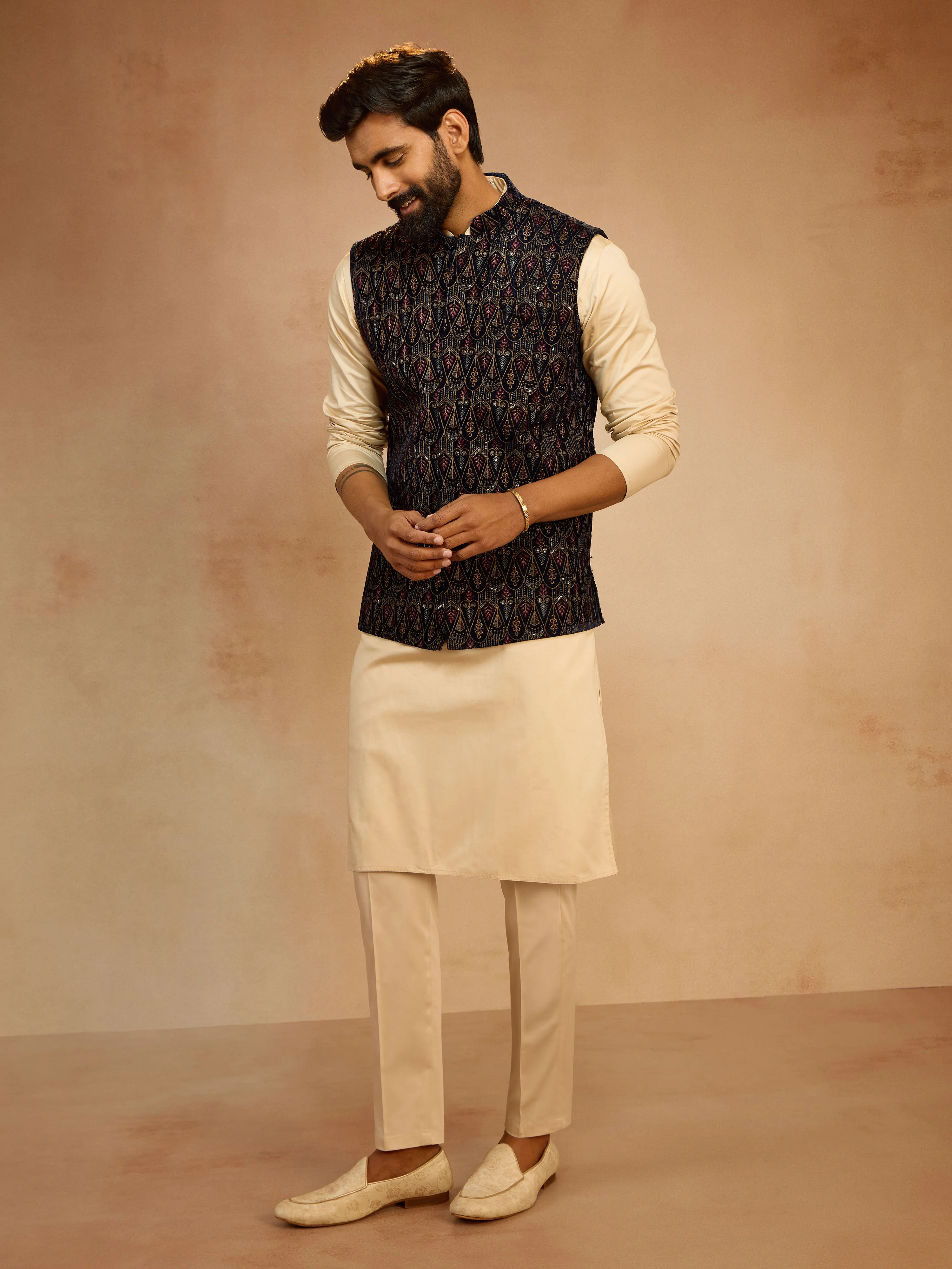 Men's Navy Blue Velvet Embroidered Nehru Jacket with Beige Solid Kurta & Pyjama Set - Image 4