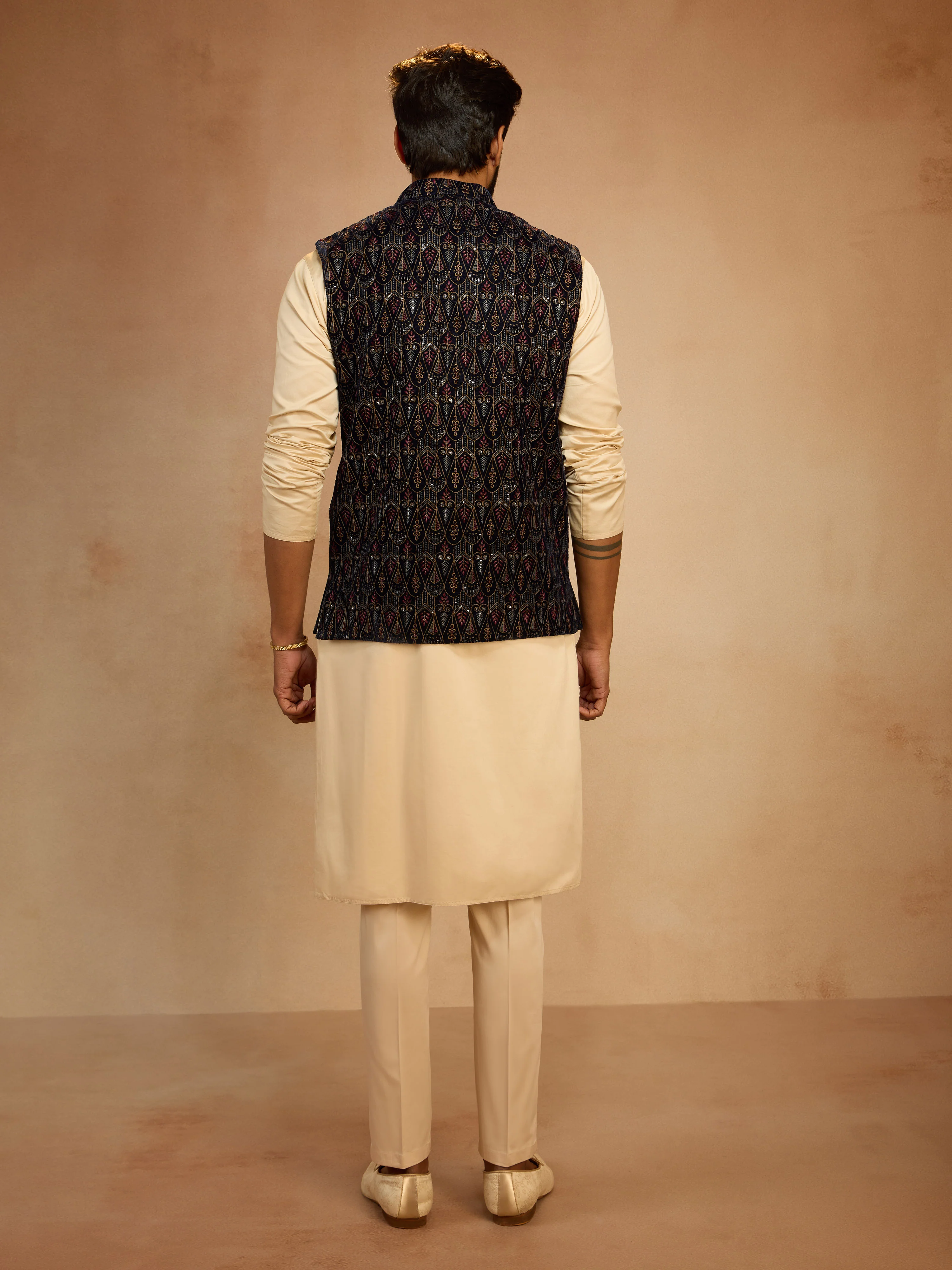 Men's Navy Blue Velvet Embroidered Nehru Jacket with Beige Solid Kurta & Pyjama Set - Image 5