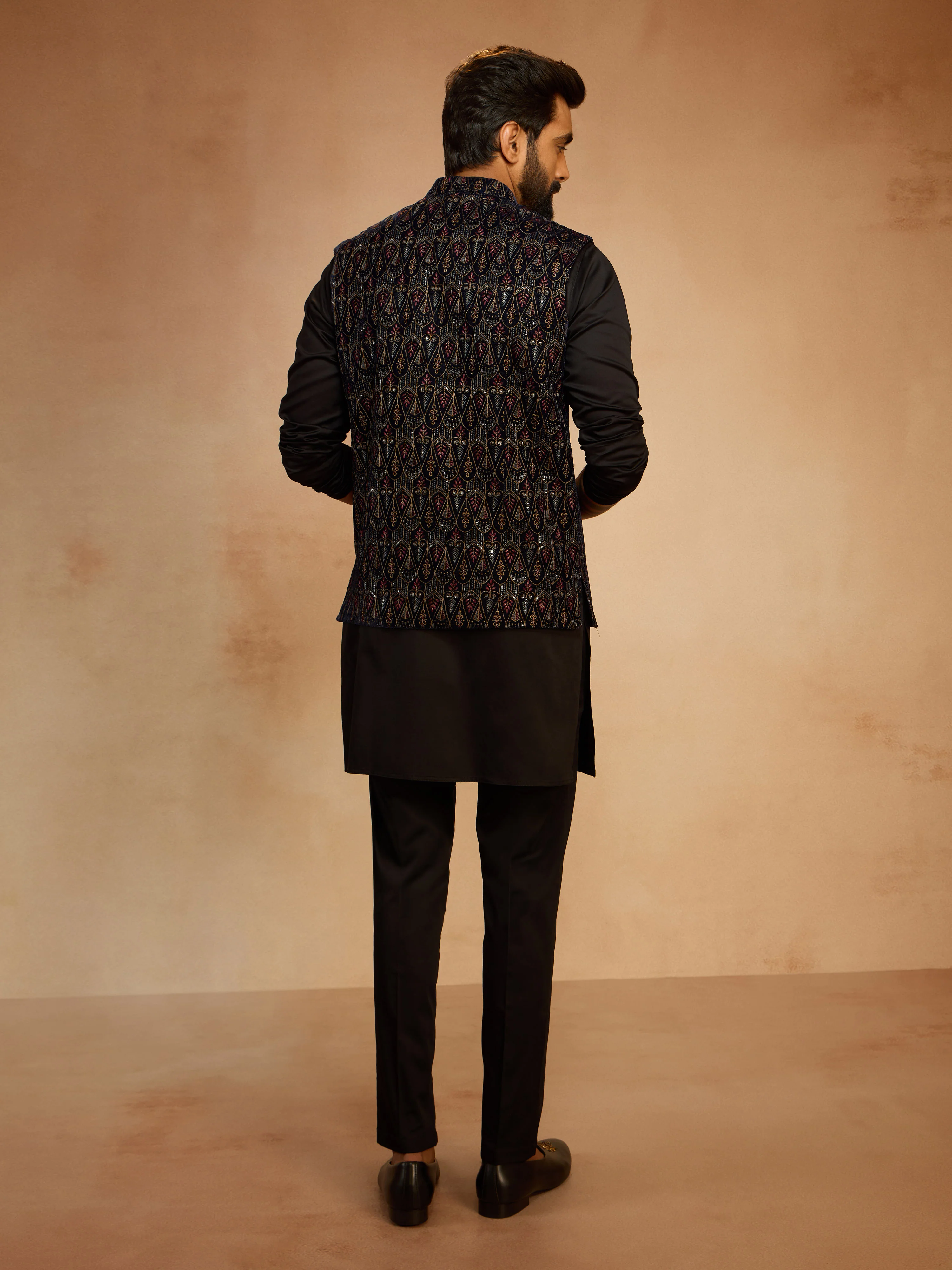 Men's Navy Blue Velvet Embroidered Nehru Jacket with Black Solid Kurta & Pyjama Set - Image 6