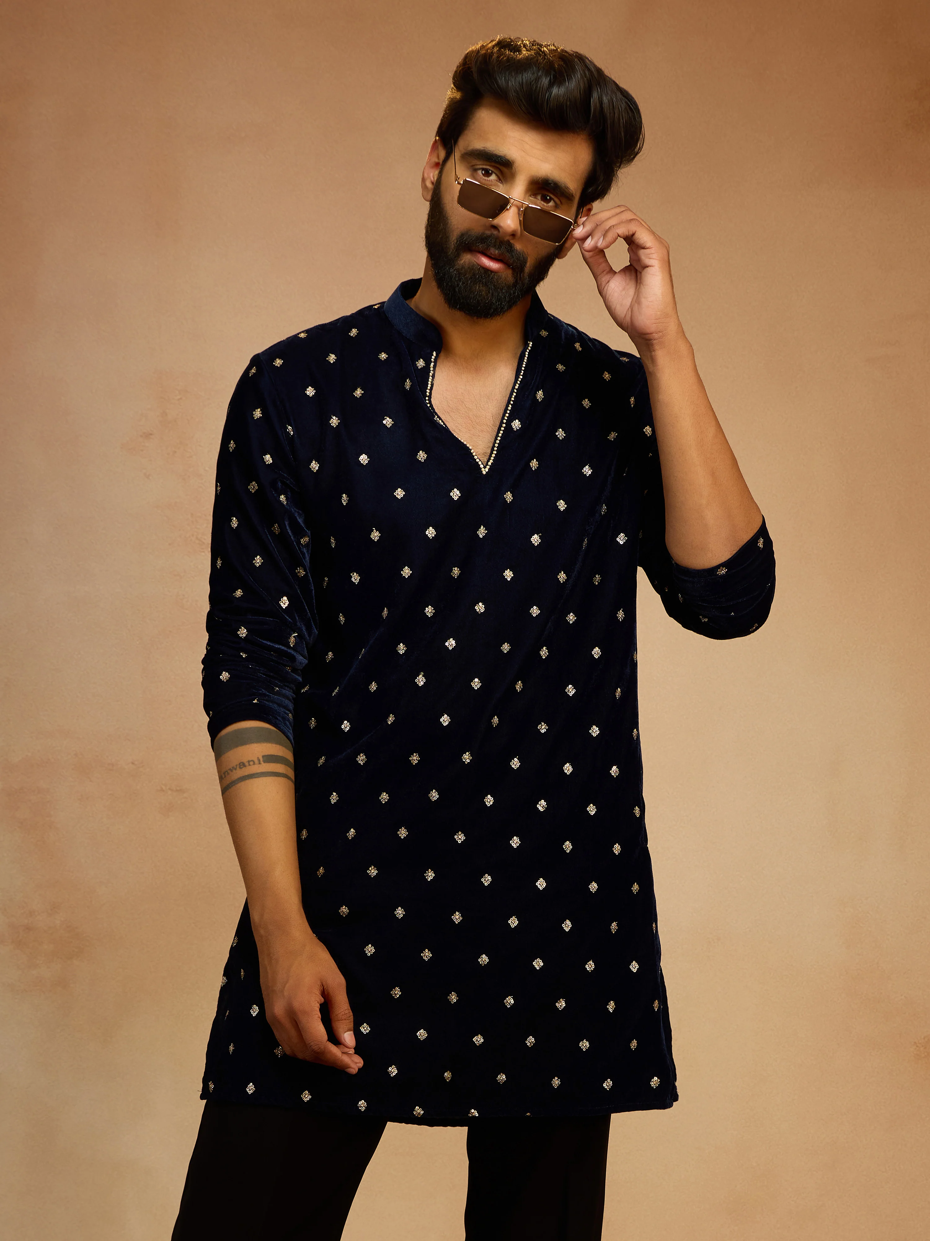 Men's Navy Blue Velvet Floral Sequin & Bead Embroidered Kurta