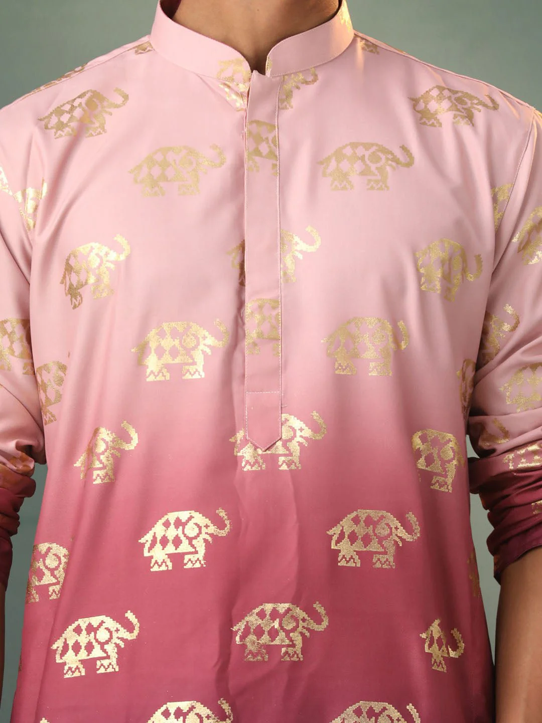 Men’s Pink Silk Blend Foil Elephant Print Kurta with Cream Pyjama Set - Image 4