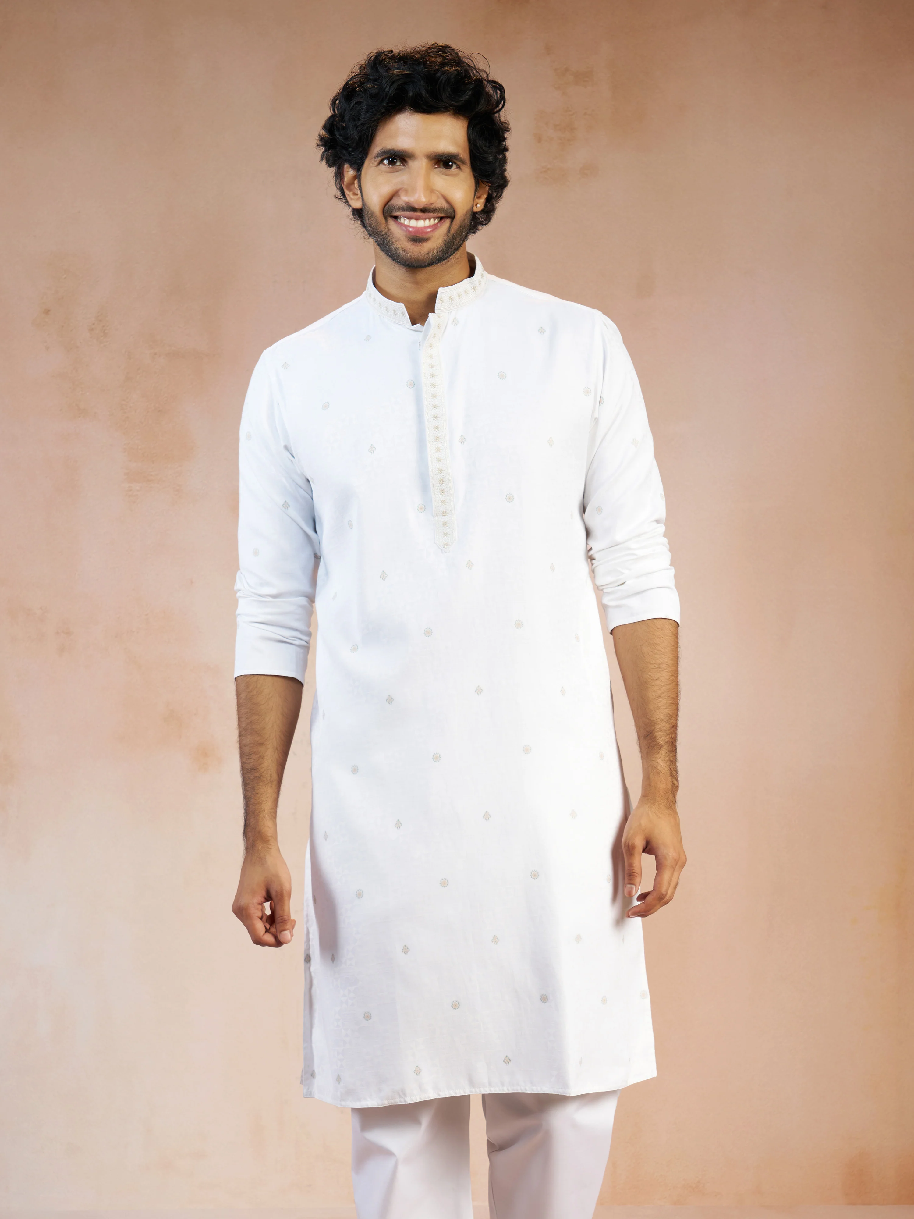Men's White Floral Thread Embroidered Jacquard Cotton Long Kurta - Image 4