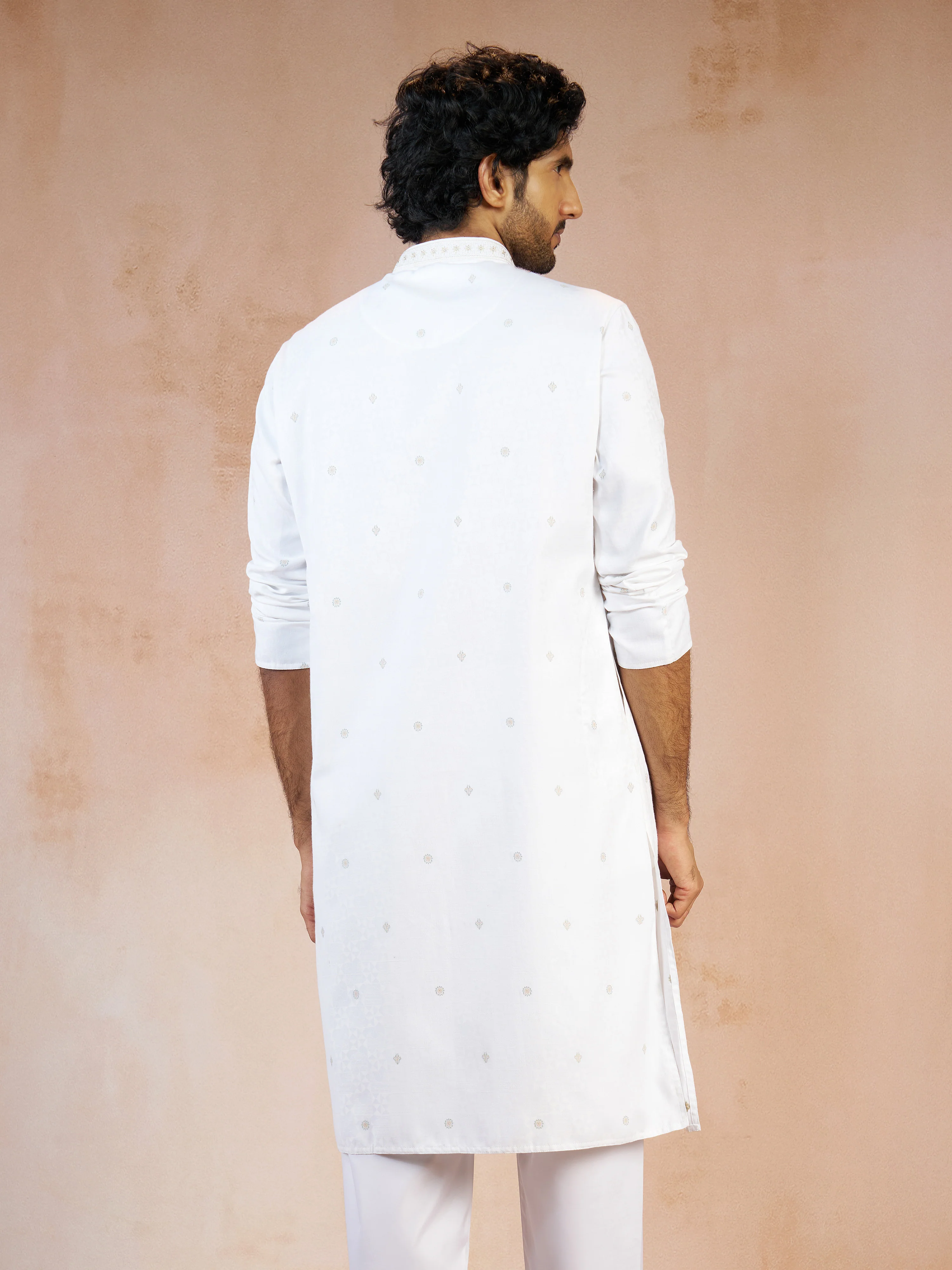 Men's White Floral Thread Embroidered Jacquard Cotton Long Kurta - Image 5