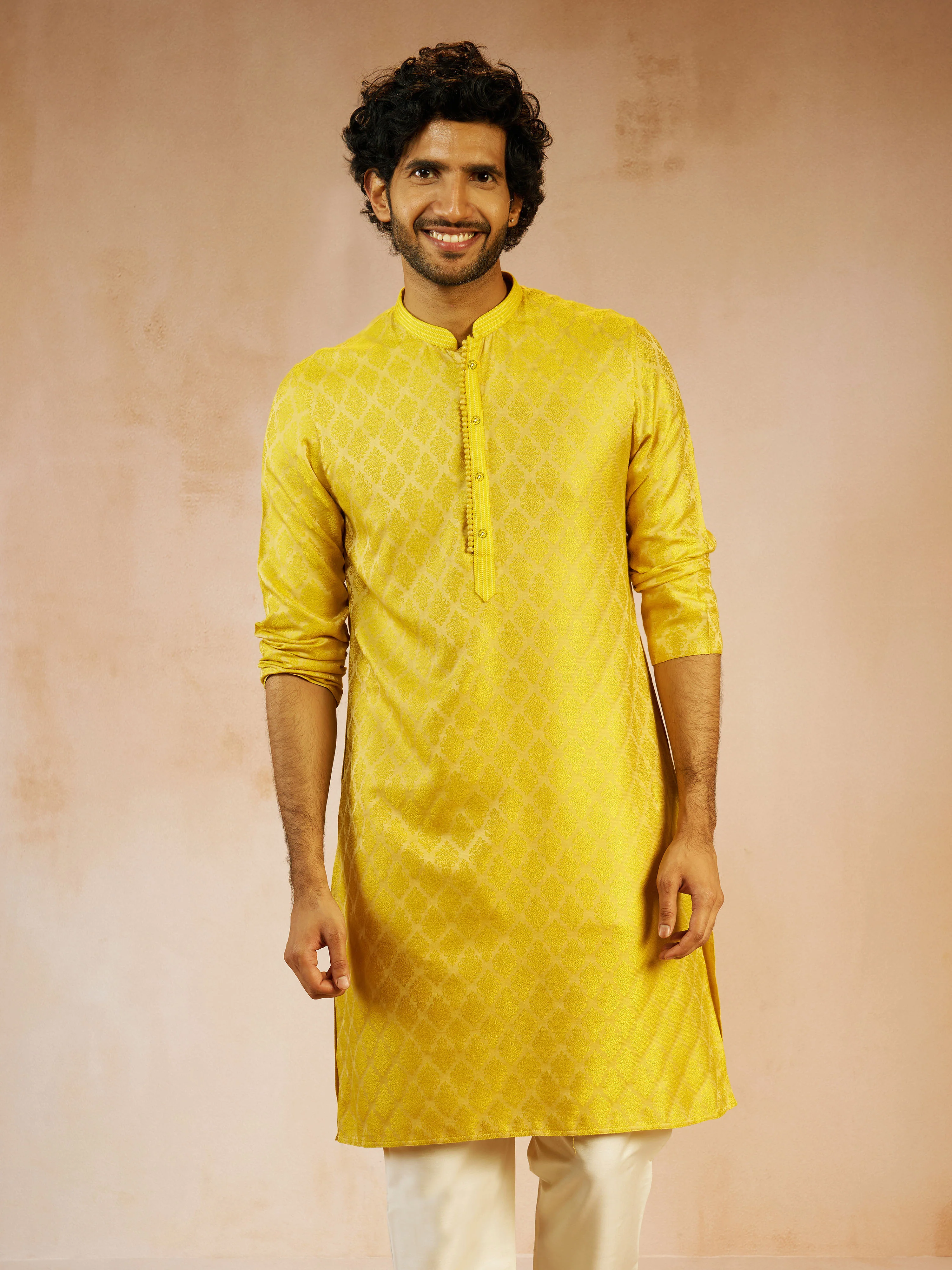 Men's Yellow Jacquard Geometric Thread Embroidered Silk Blend Straight Kurta - Image 4
