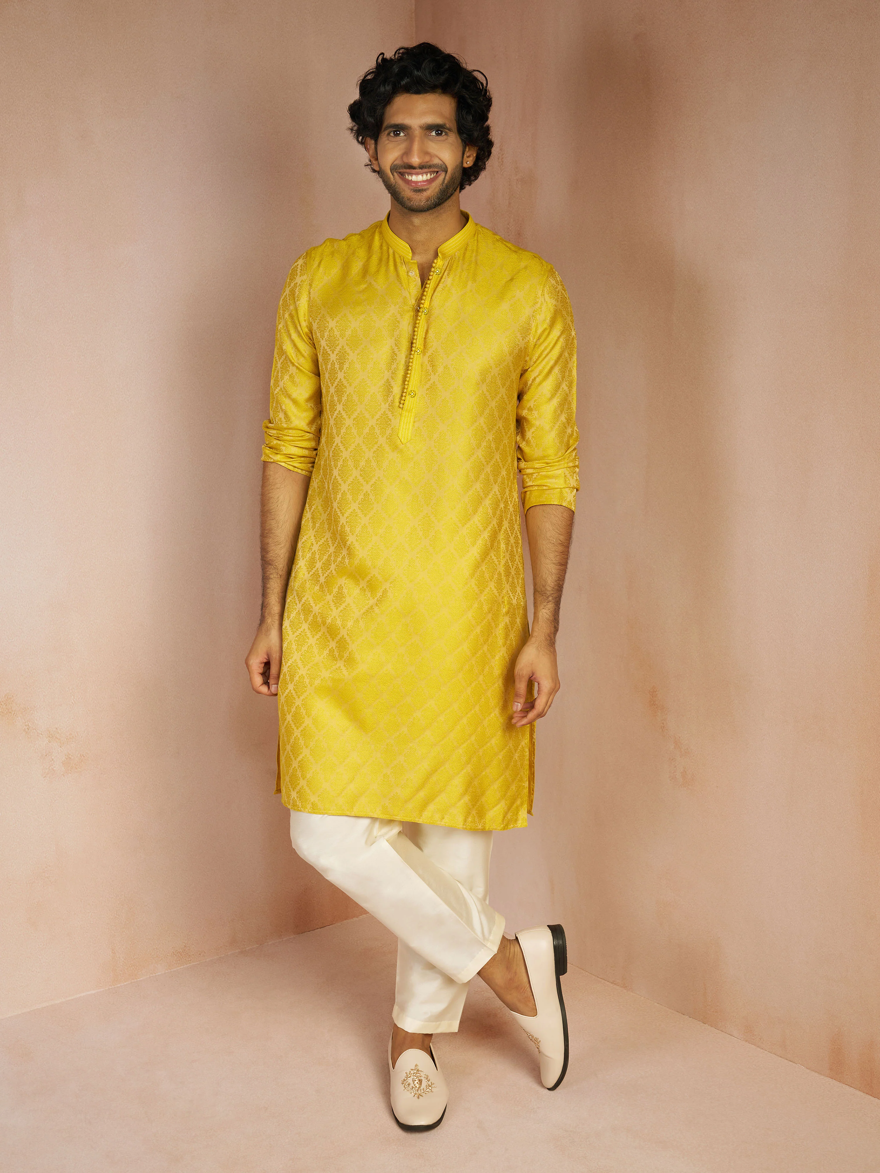 Men's Yellow Jacquard Geometric Thread Embroidered Silk Blend Straight Kurta - Image 6