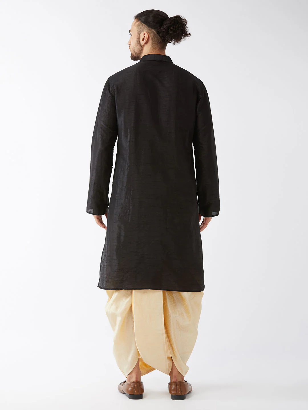 Men's Black And Gold Silk Blend Kurta And Dhoti Set - Image 3