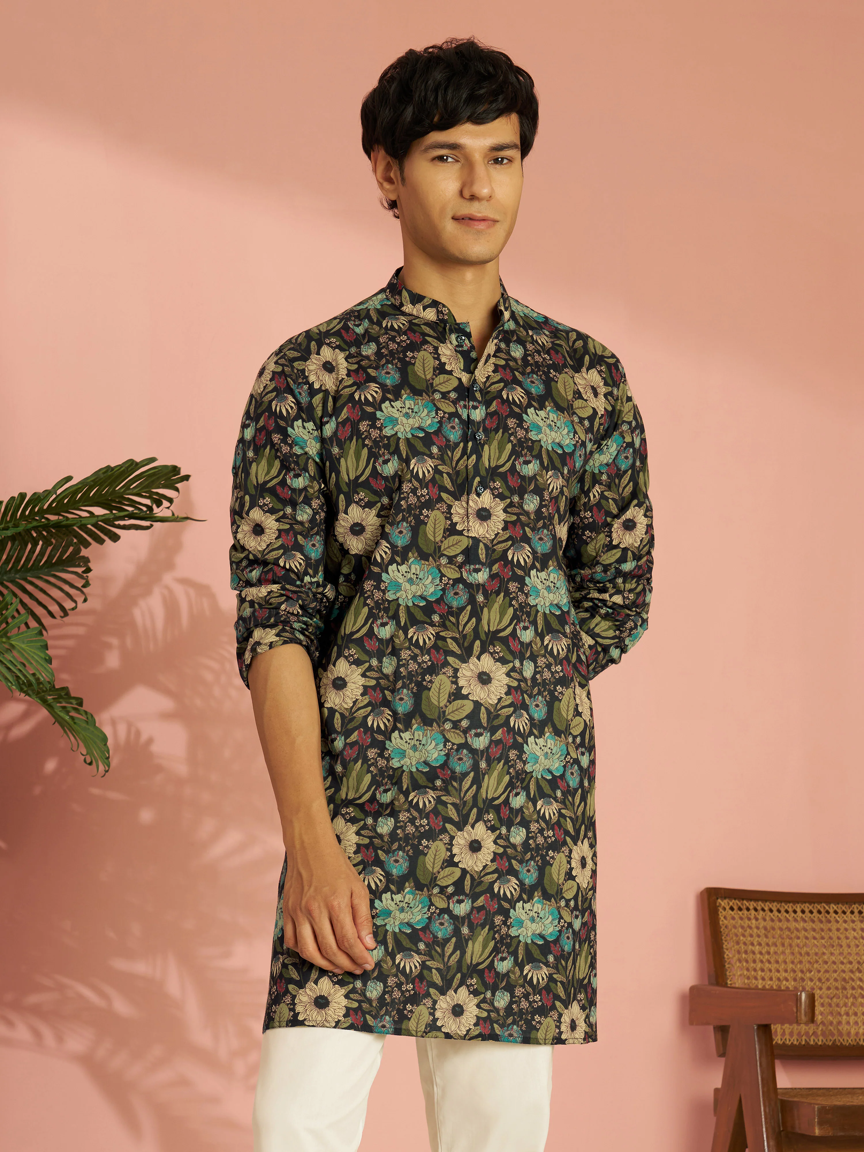 Men's Black Cotton Floral Printed Mid-Length Kurta - Image 3
