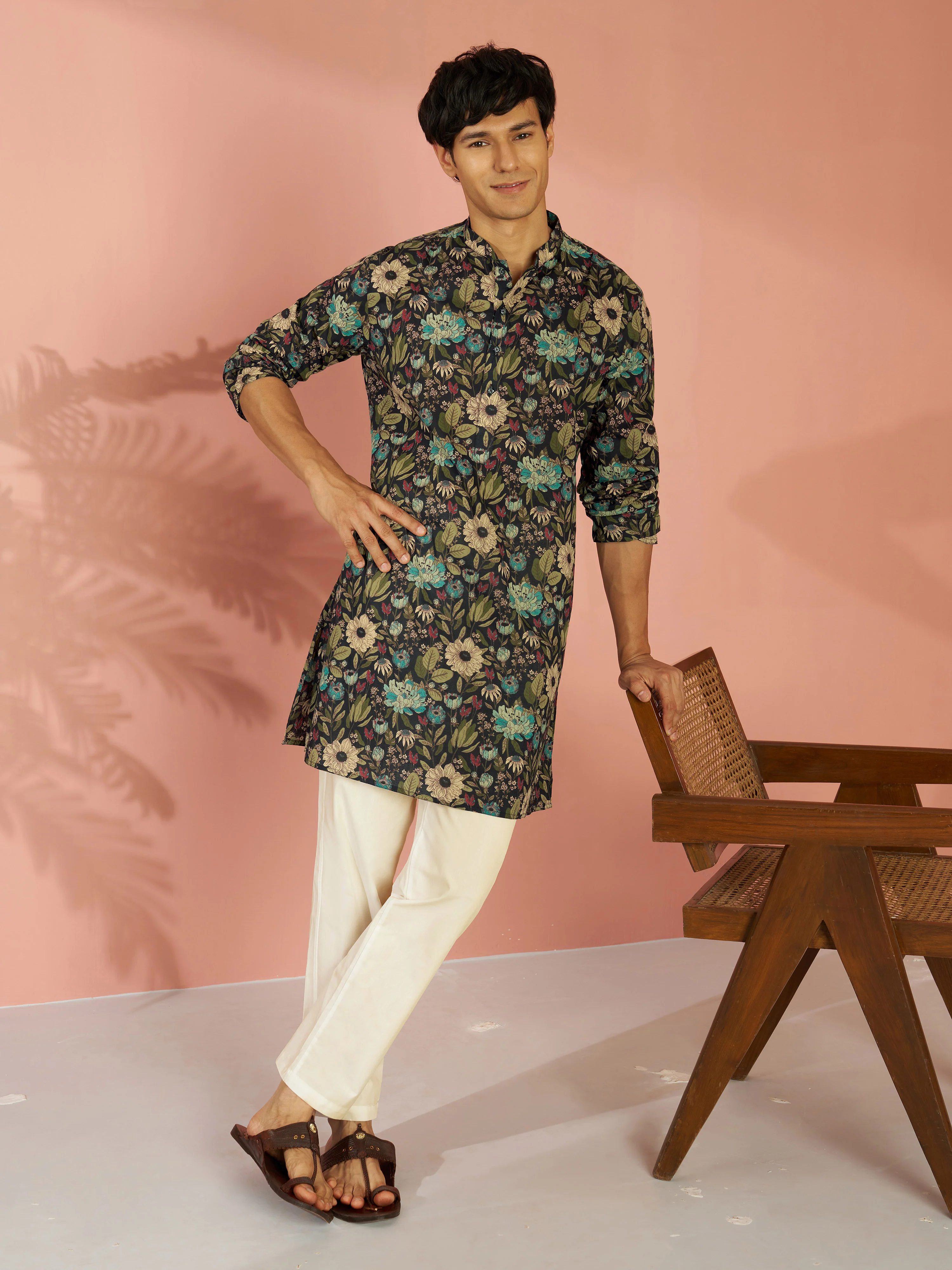 Men's Black Cotton Floral Printed Mid-Length Kurta - Image 6