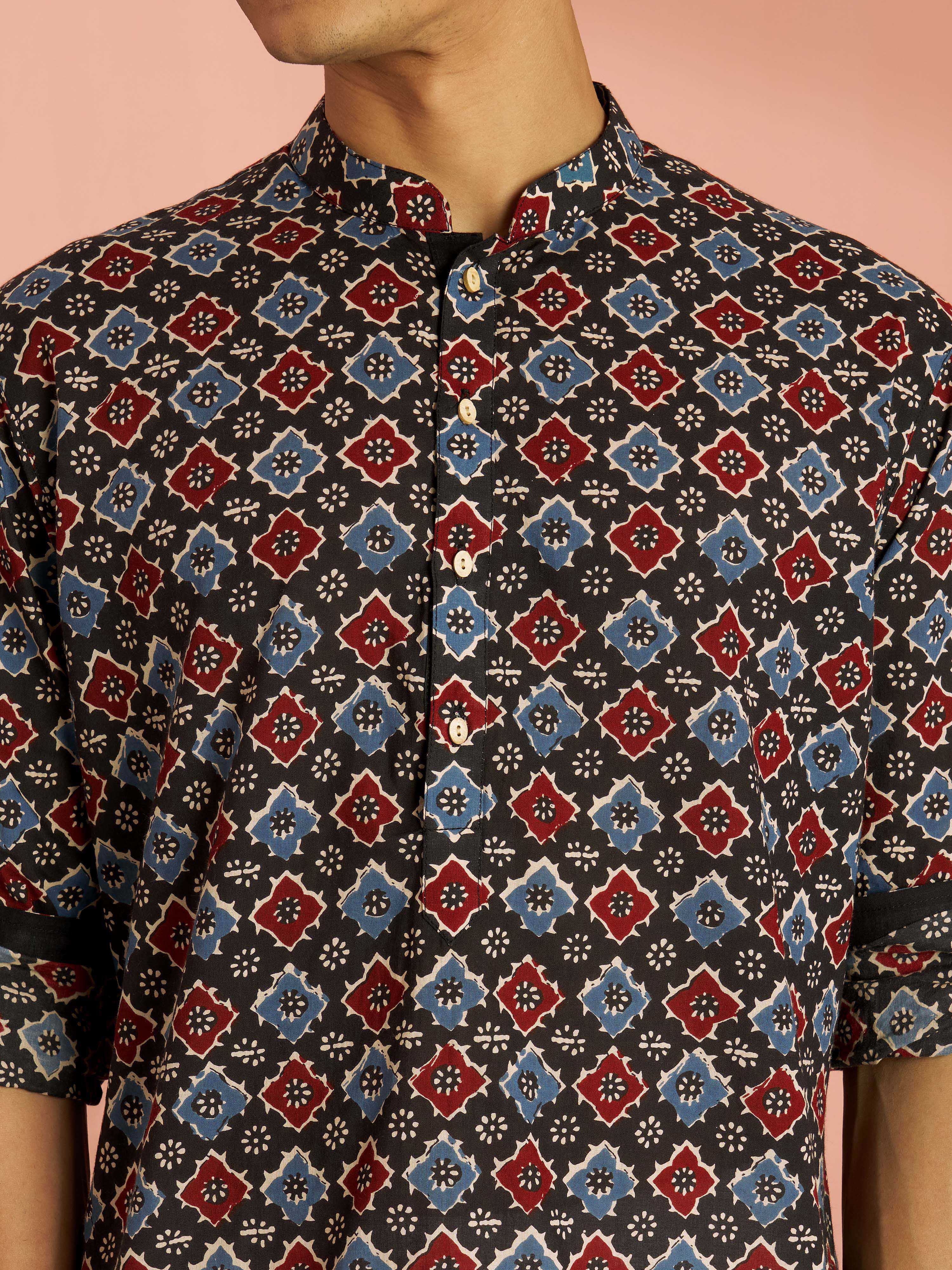 Men's Black Cotton Geometric Printed Cuffed Kurta with White Wide Leg Pant Set - Image 2