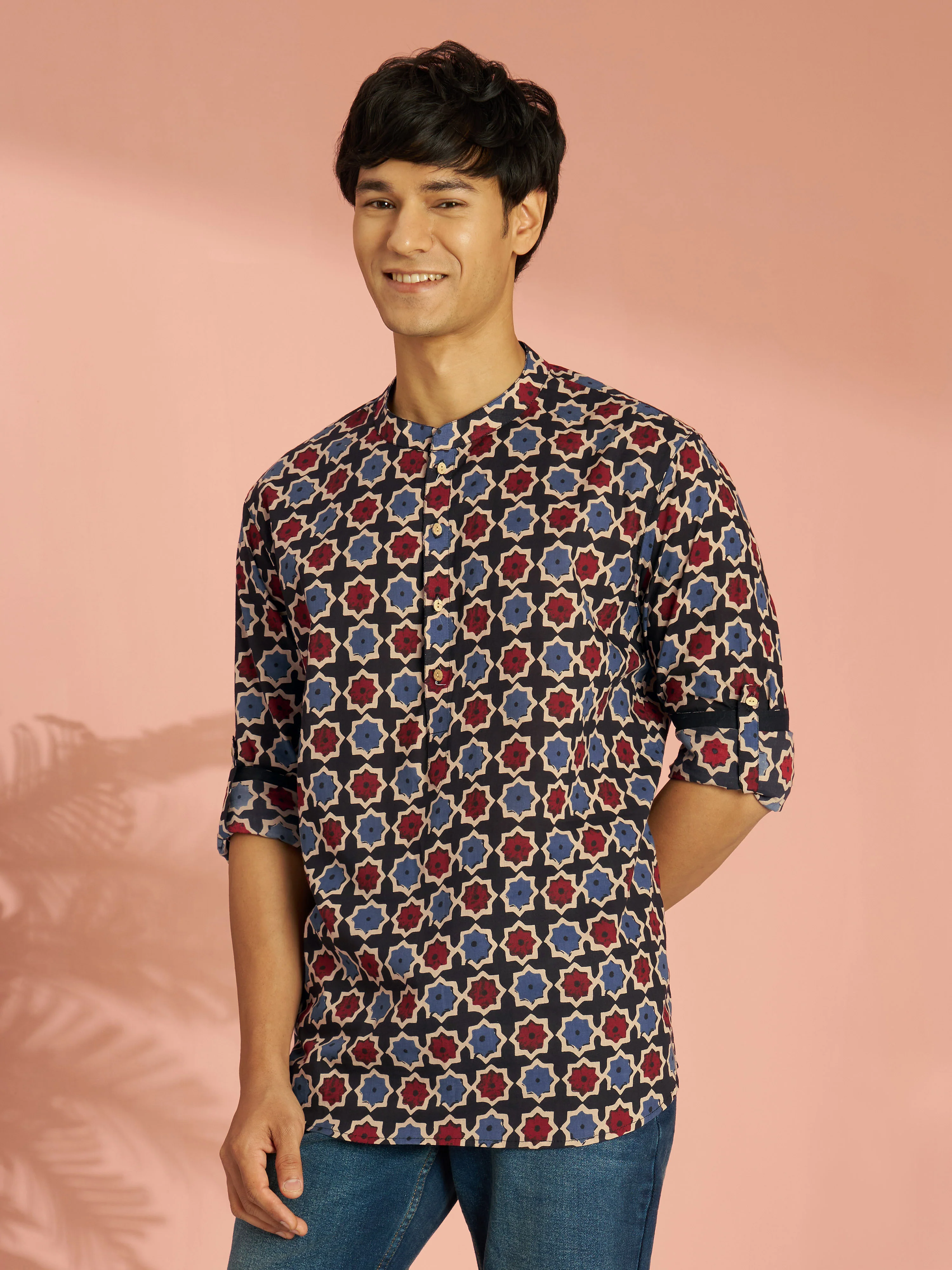 Men's Black Cotton Geometric Printed Short Kurta - Image 3