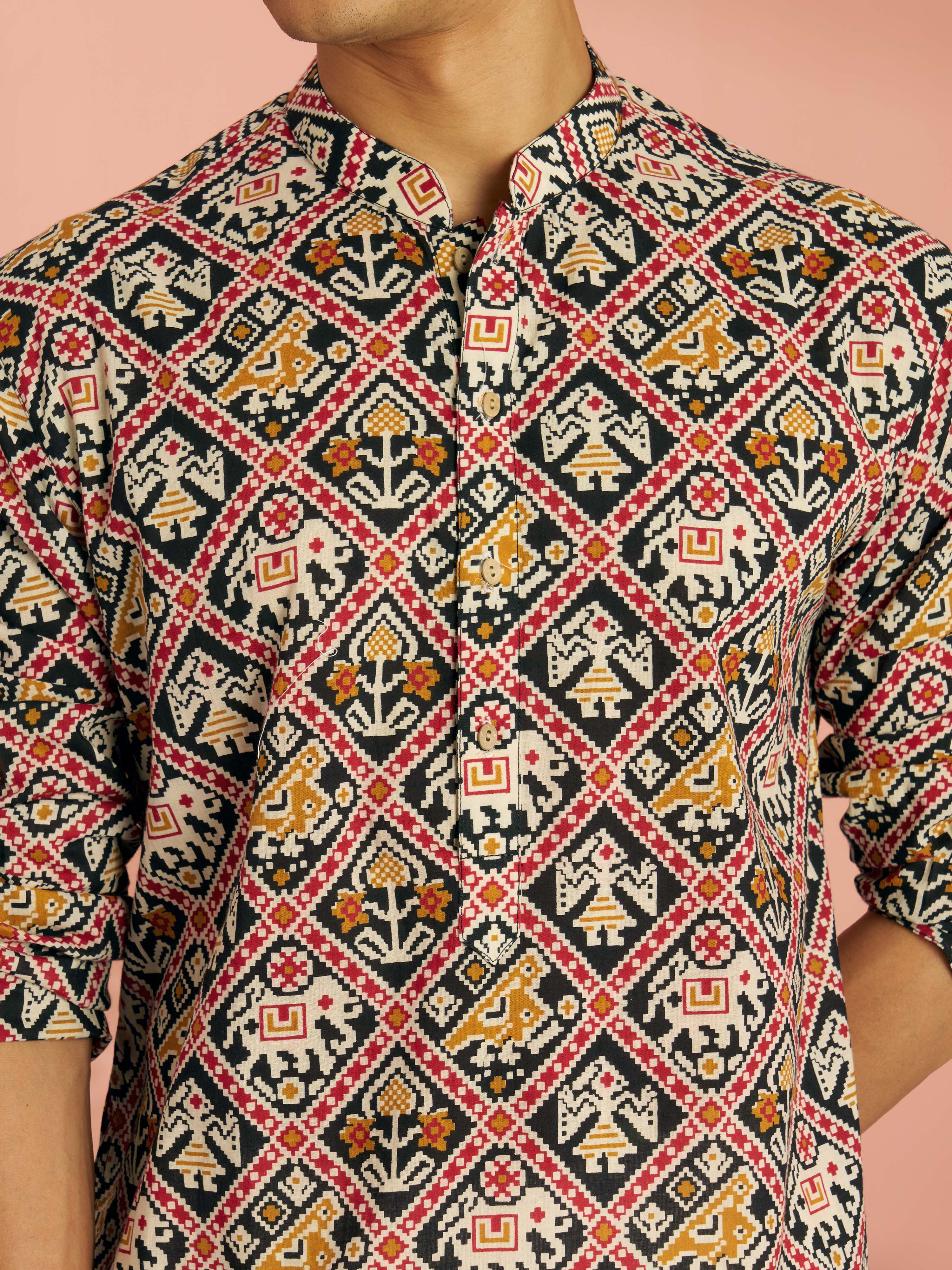 Men's Black Cotton Patola Printed Kurta with White Pyjama Set - Image 2