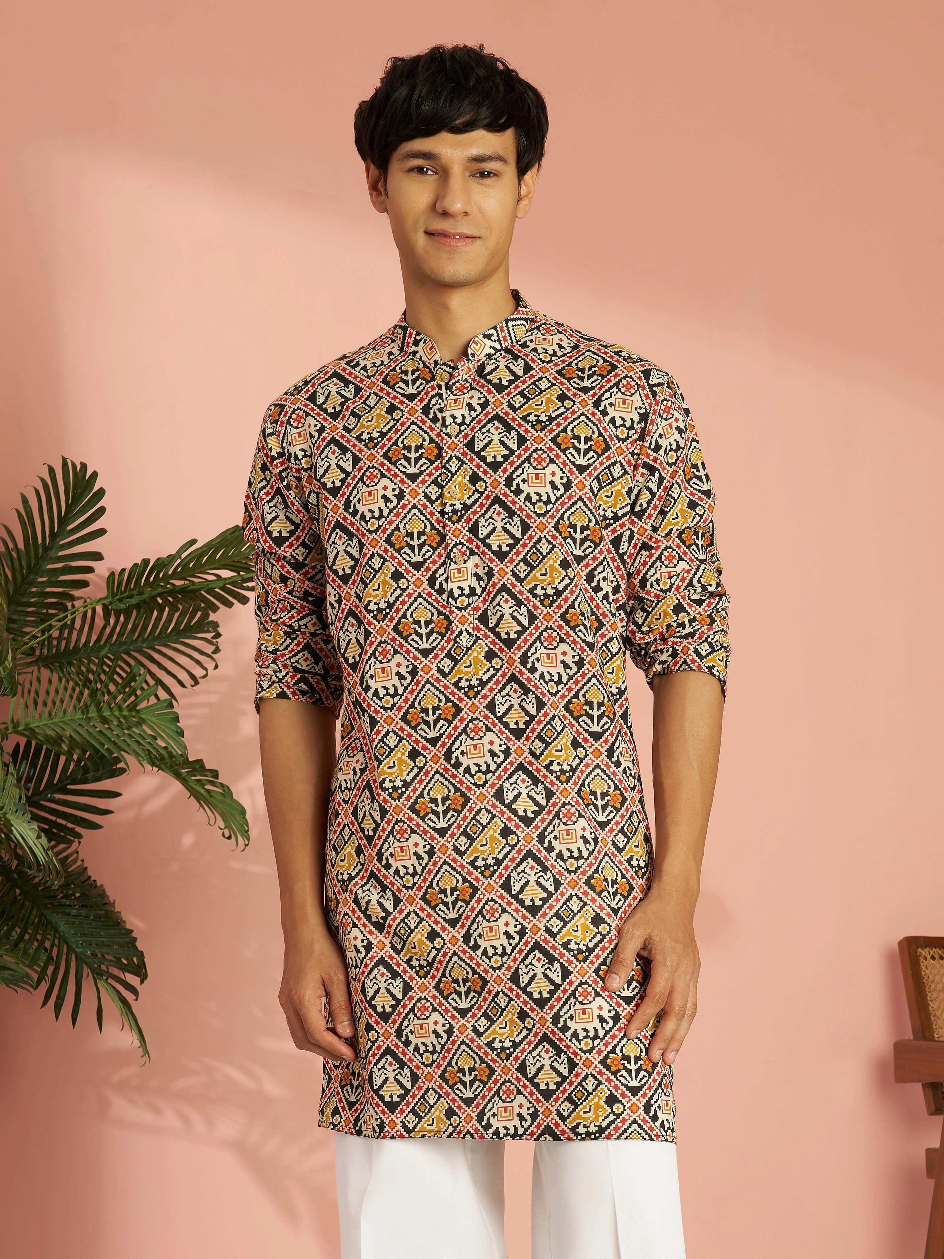 Men's Black Cotton Patola Printed Mid-Length Kurta - Image 4