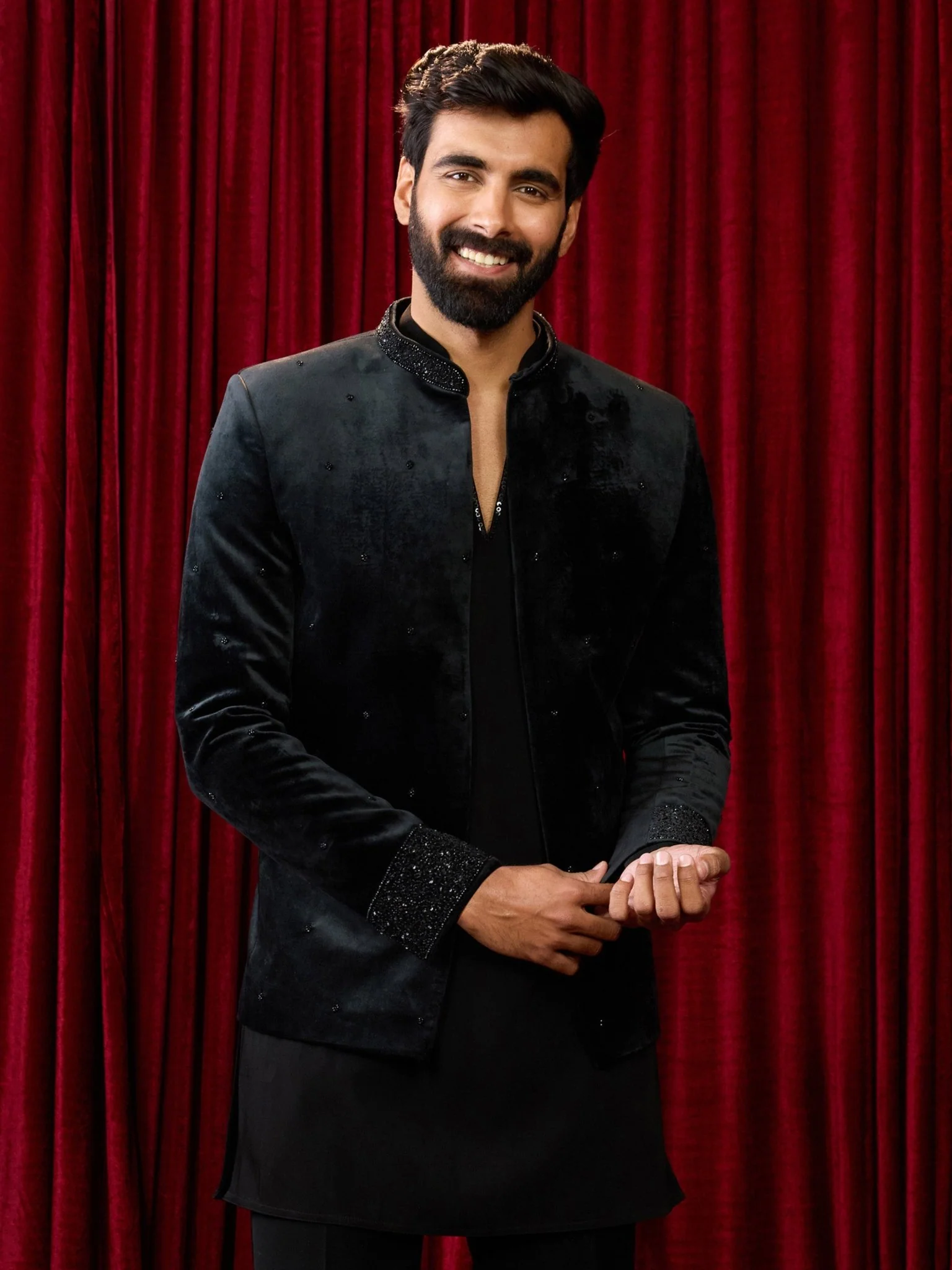Men's Black Velvet Geometric Sequin Stone Work Full Sleeve Jodhpuri Jacket - Image 4