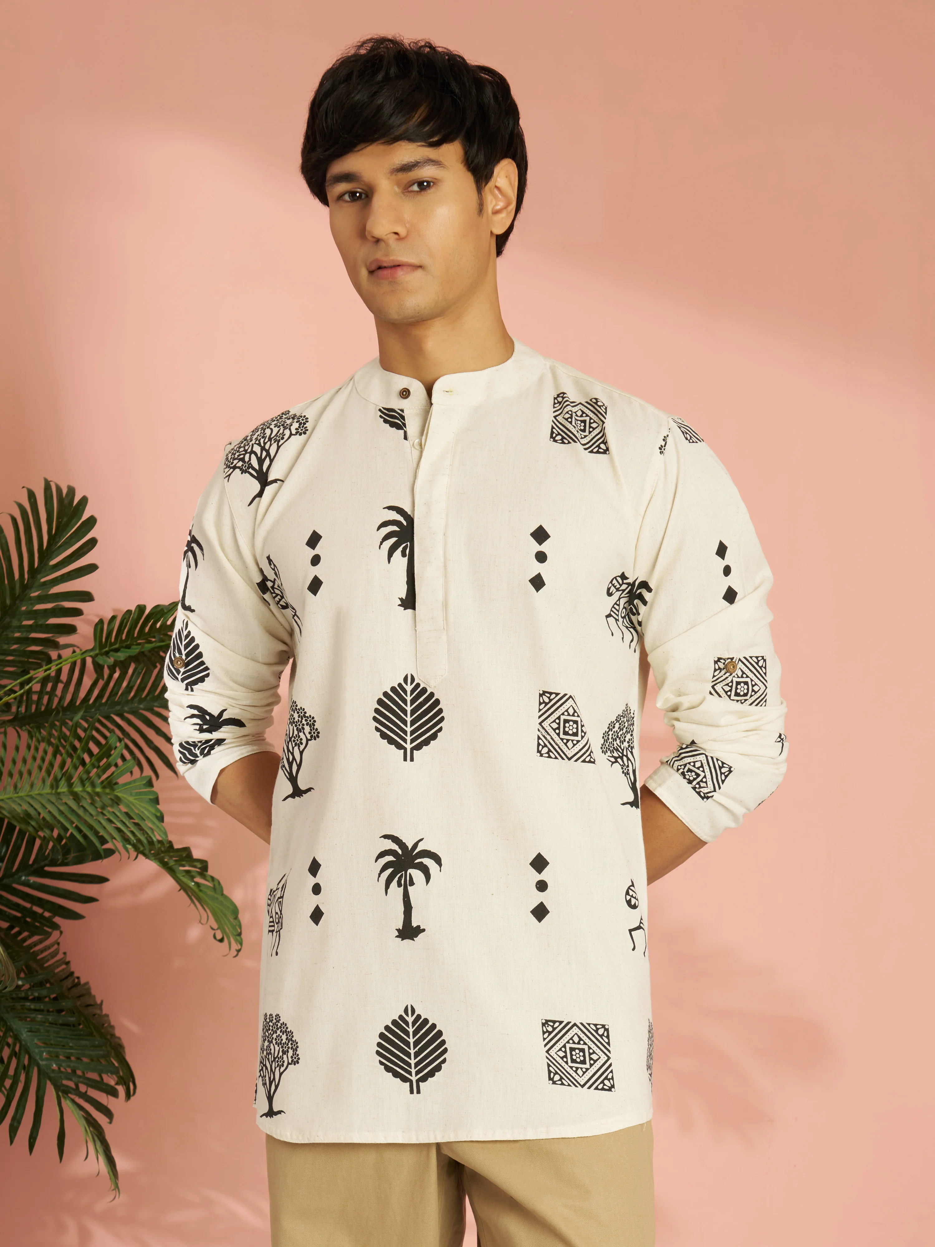 Men's Cream Cotton Block Printed Floral & Figures Short Kurta - Image 4