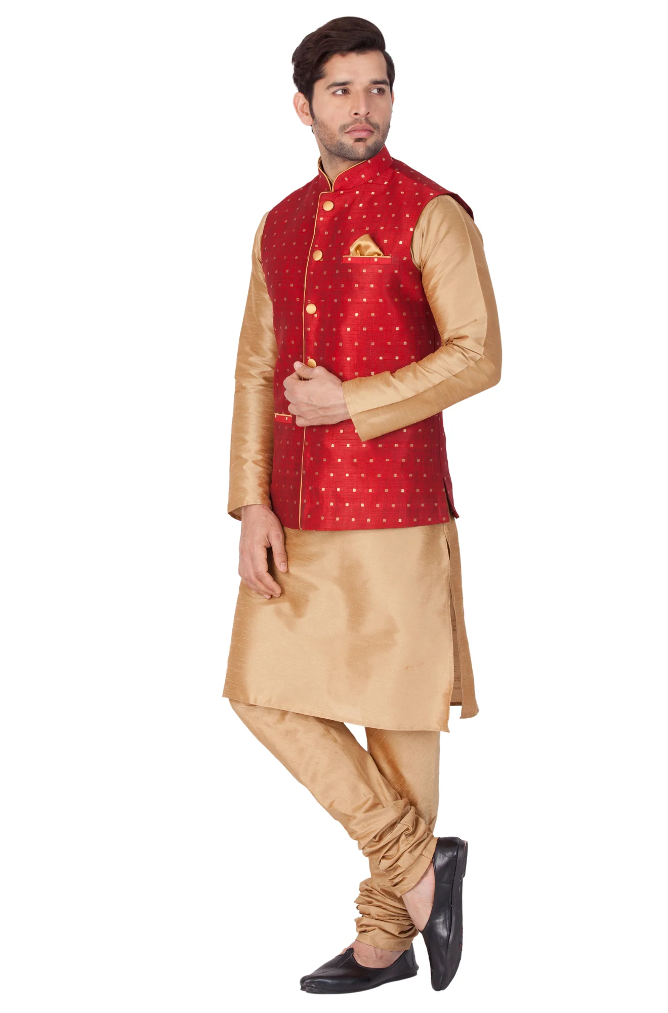 Men's Maroon Zari Weaved Jacket With Kurta Pyjama Set - Image 2