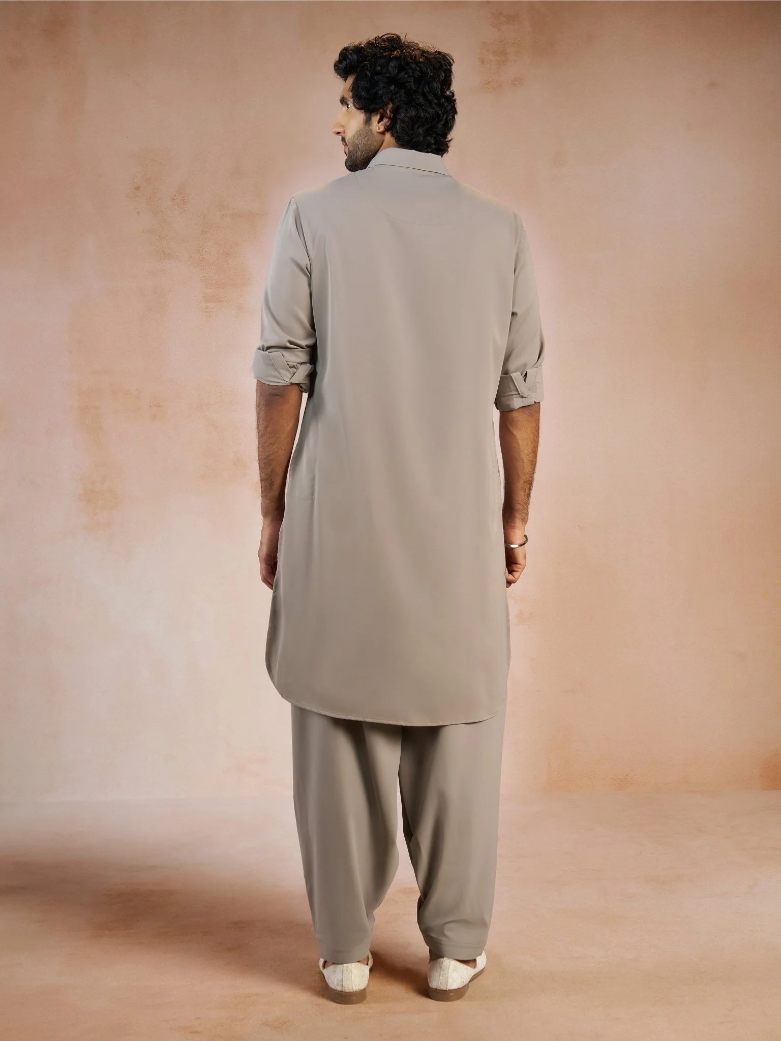 Men's Grey Solid Silk Blend Pathani Kurta with Patiala Pyjama Set - Image 4