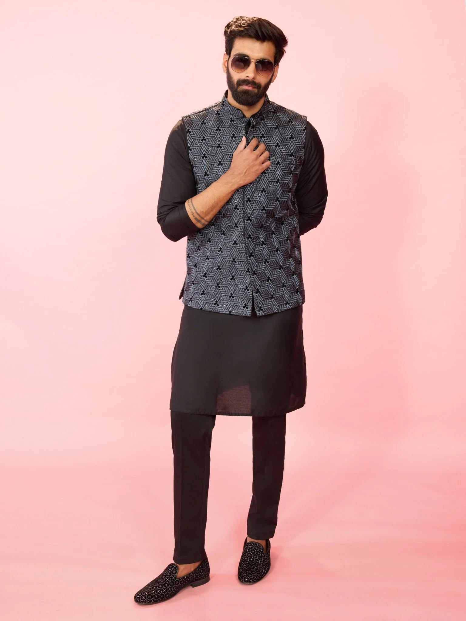 Men's Grey Velvet Thread & Sequin Geometric Embroidered Nehru Jacket - Image 5