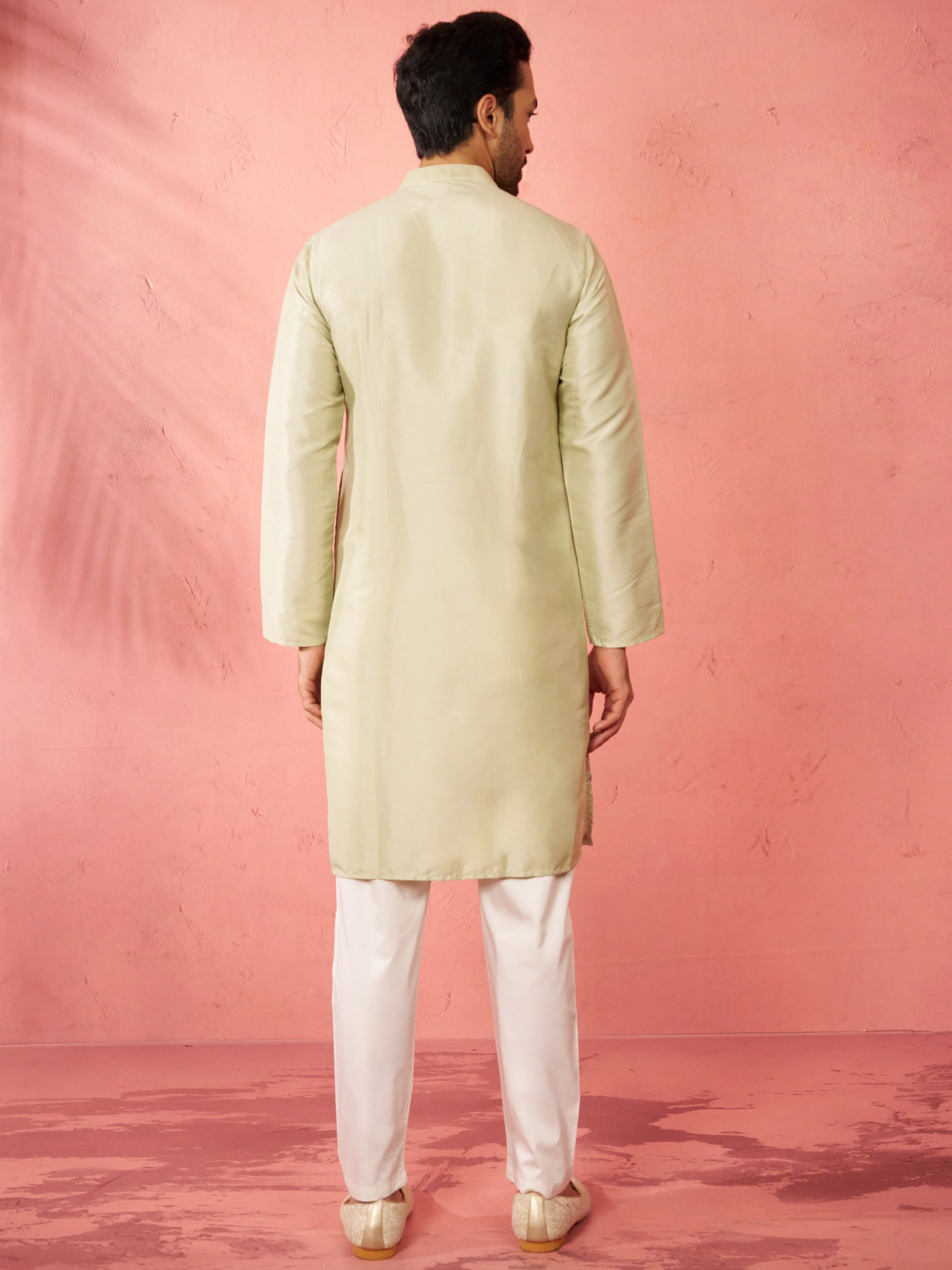 Men's Light Green Silk Blend Kurta with Cream Pyjama - Image 4