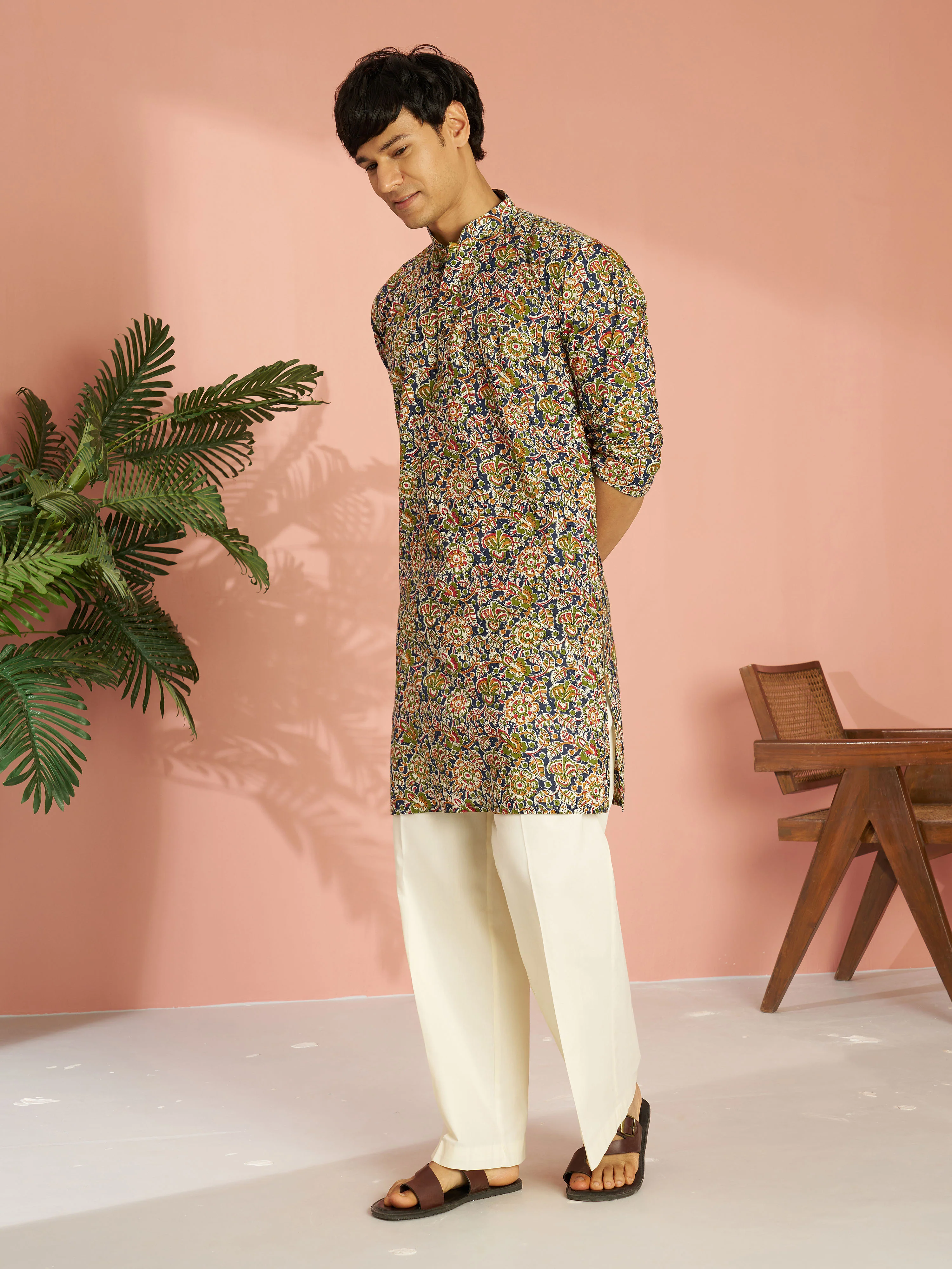 Men's Multicolour Cotton Floral Printed Kurta with Cream Wide Leg Pant Set - Image 3