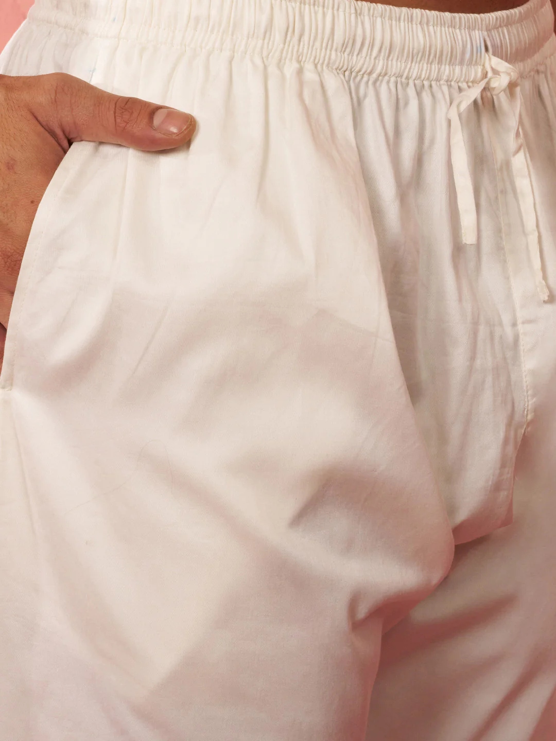 Men's Pink Bandhani Print Kurta with Cream Pyjama - Image 5