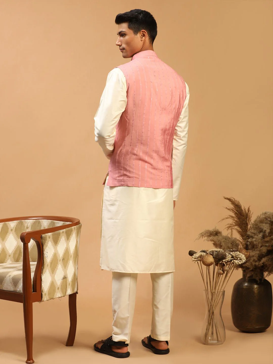 Men's Pink Sequin Nehru Jacket Set with Cream Kurta & Viscose Pyjama - Image 4