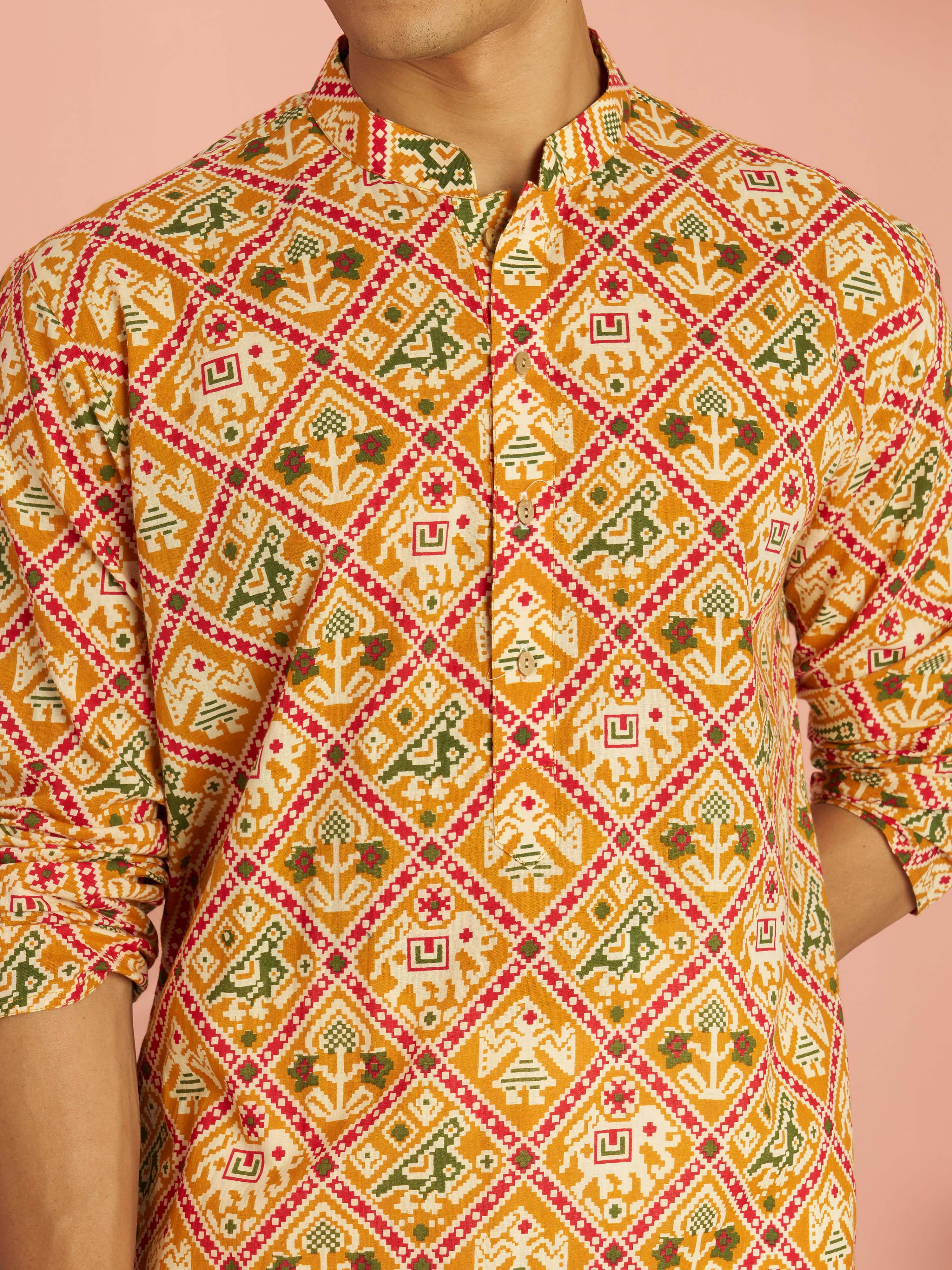 Men's Yellow Cotton Patola Printed Kurta with Cream Aligarh Pyjama Set - Image 2