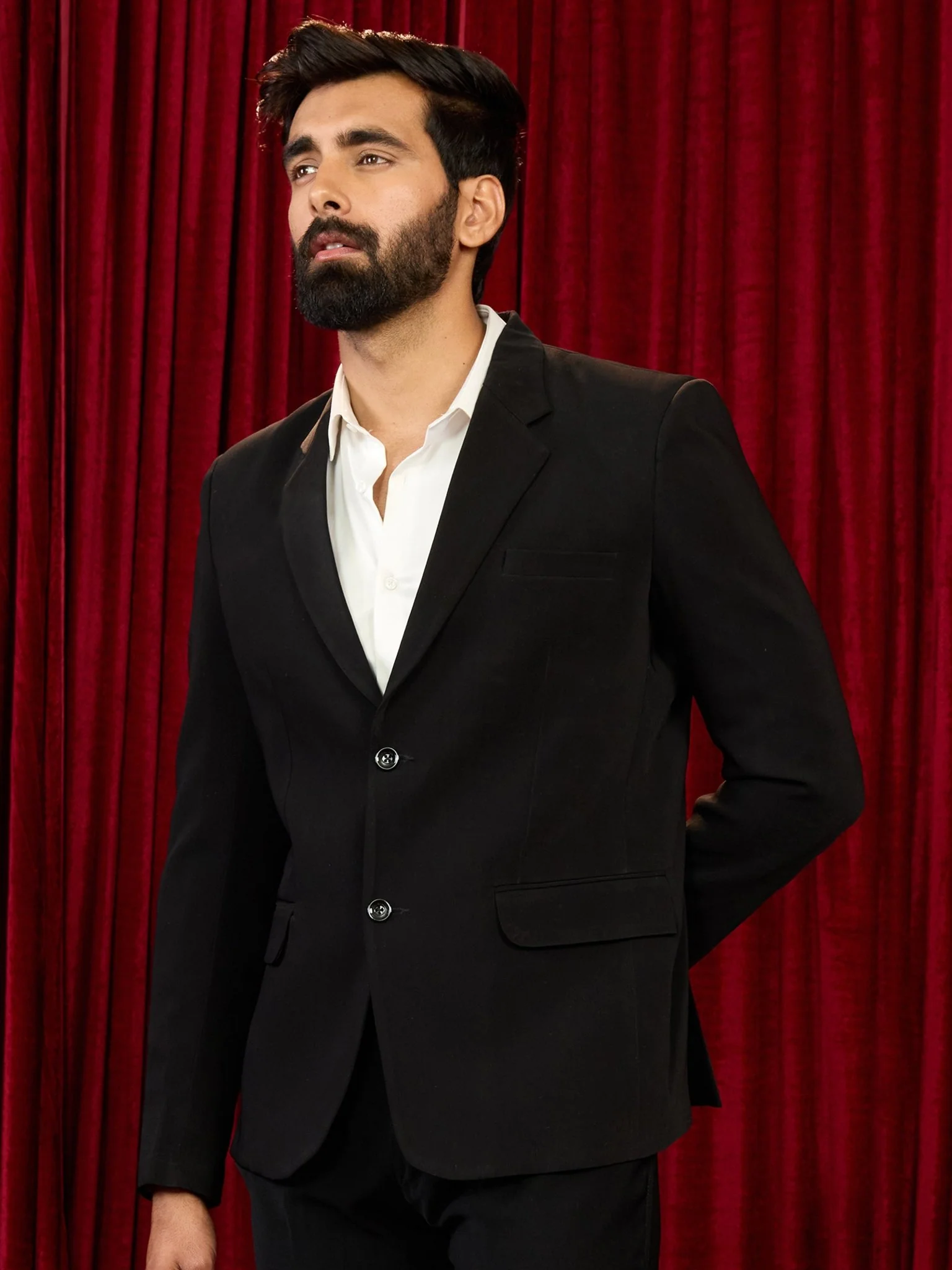 Men's's Black Solid Lachka Imported Suiting Blazer - Image 4
