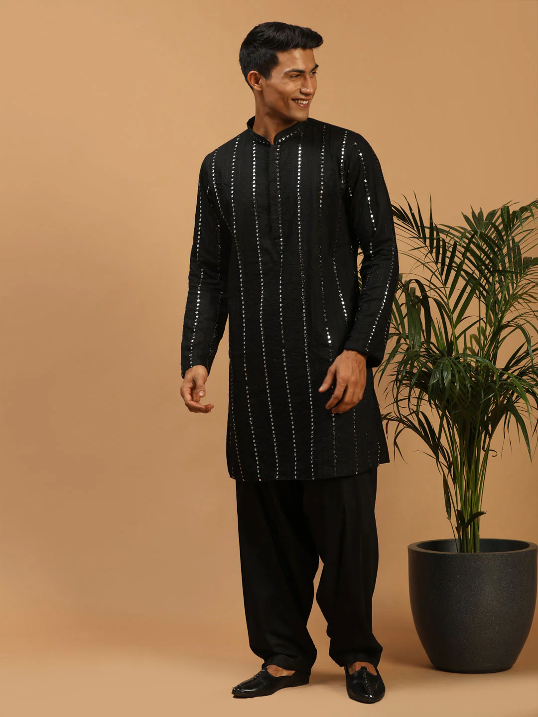 Men's Black Mirror Kurta - Image 5