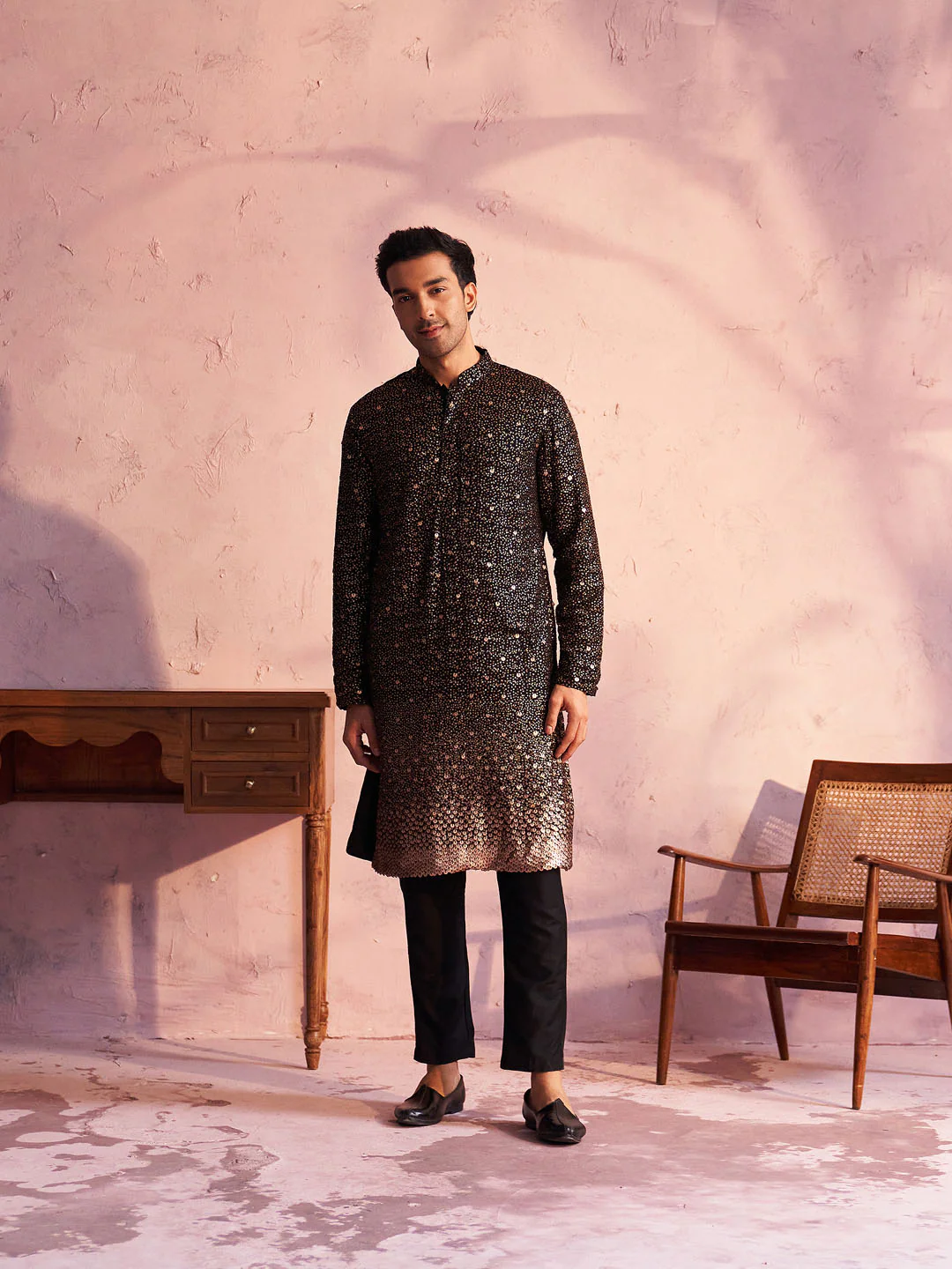 Men's Black Georgette Zari With Sequins Worked Kurta Pant Set - Image 7