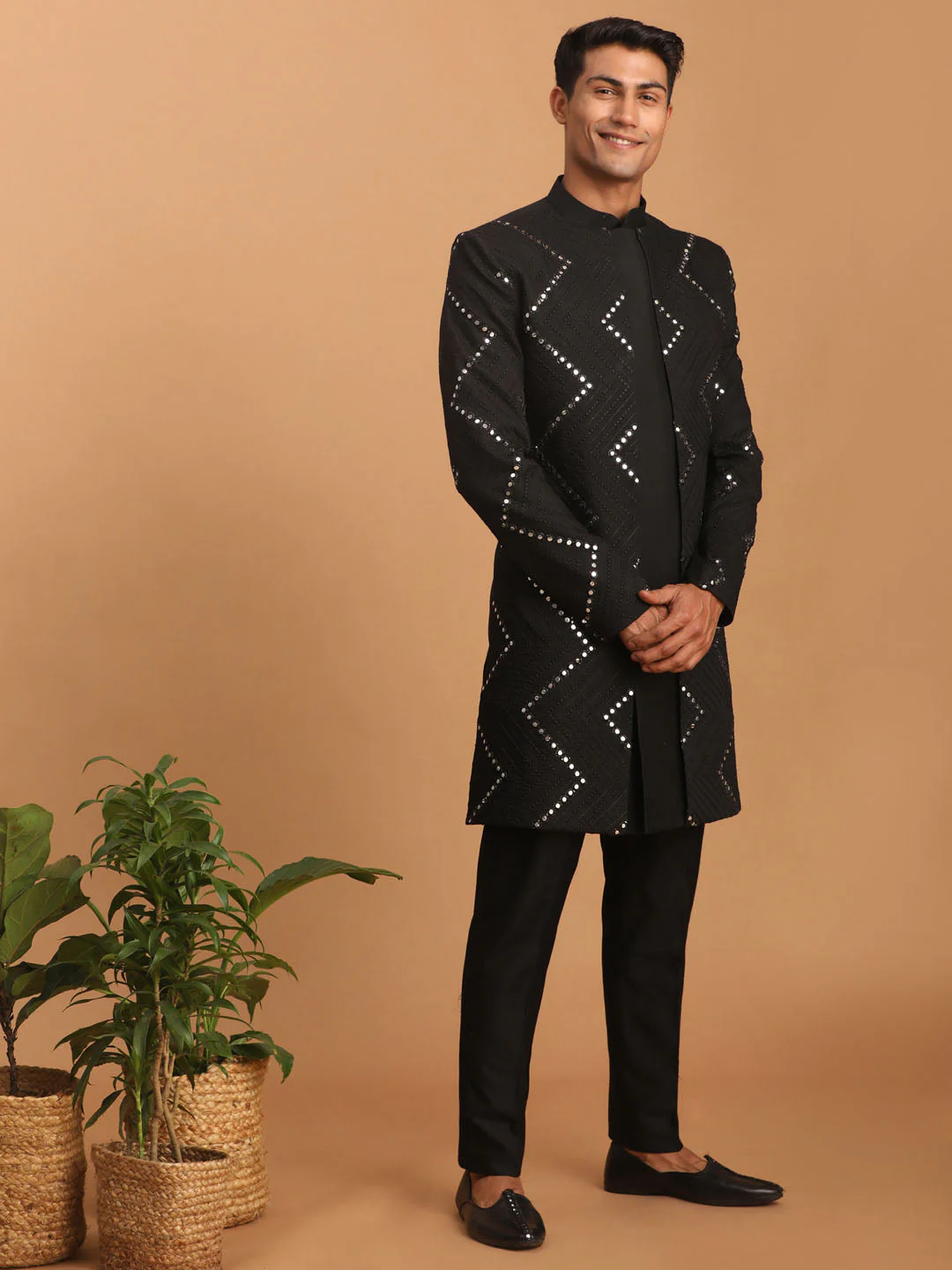 Men's Black Mirror Indo Western Sherwani With Pant Set - Image 2