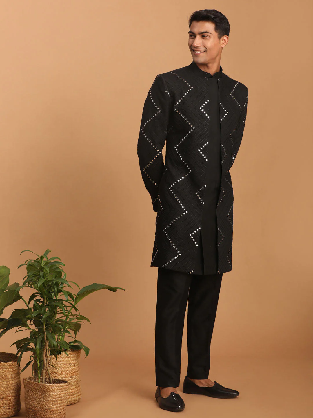 Men's Black Mirror Indo Western Sherwani With Pant Set - Image 7