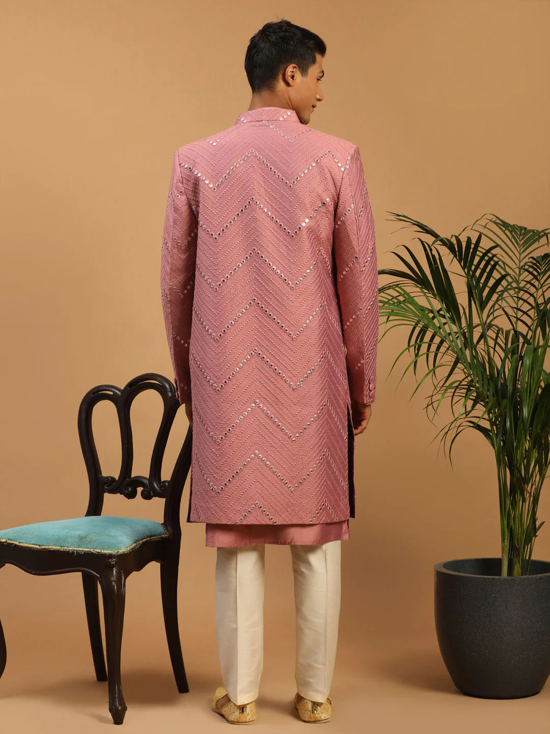 Men's Onion Pink Solid Kurta Pant With Mirror Over Coat Combo Set - Image 5