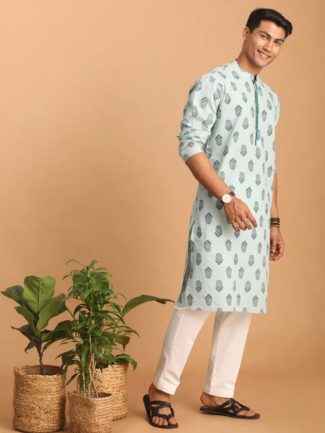 Men's Light Green Ethnic Motif Printed Kurta With White Pant Set - Image 6