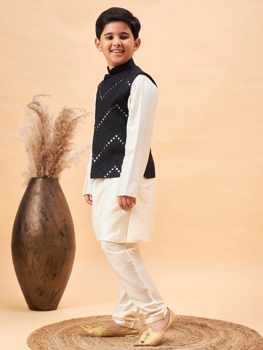 Boy's Black Mirror Work Jacket And Solid Kurta Pyjama Set - Image 2