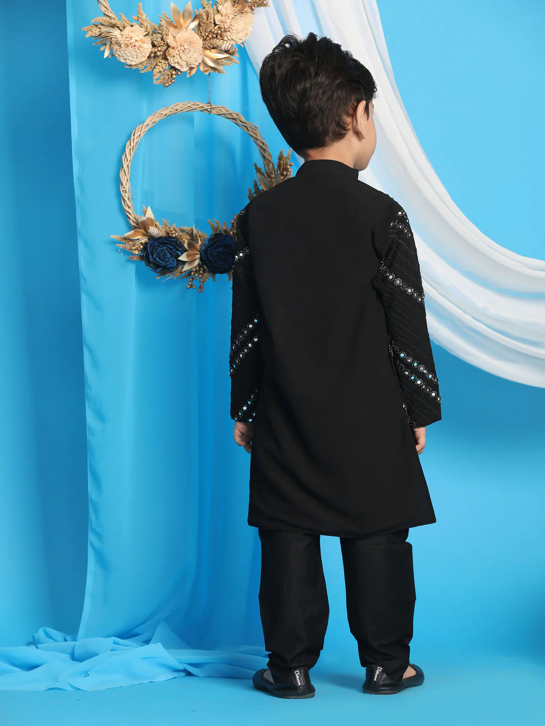 Boy's' Black Mirror Kurta Pyjama Set - Image 3