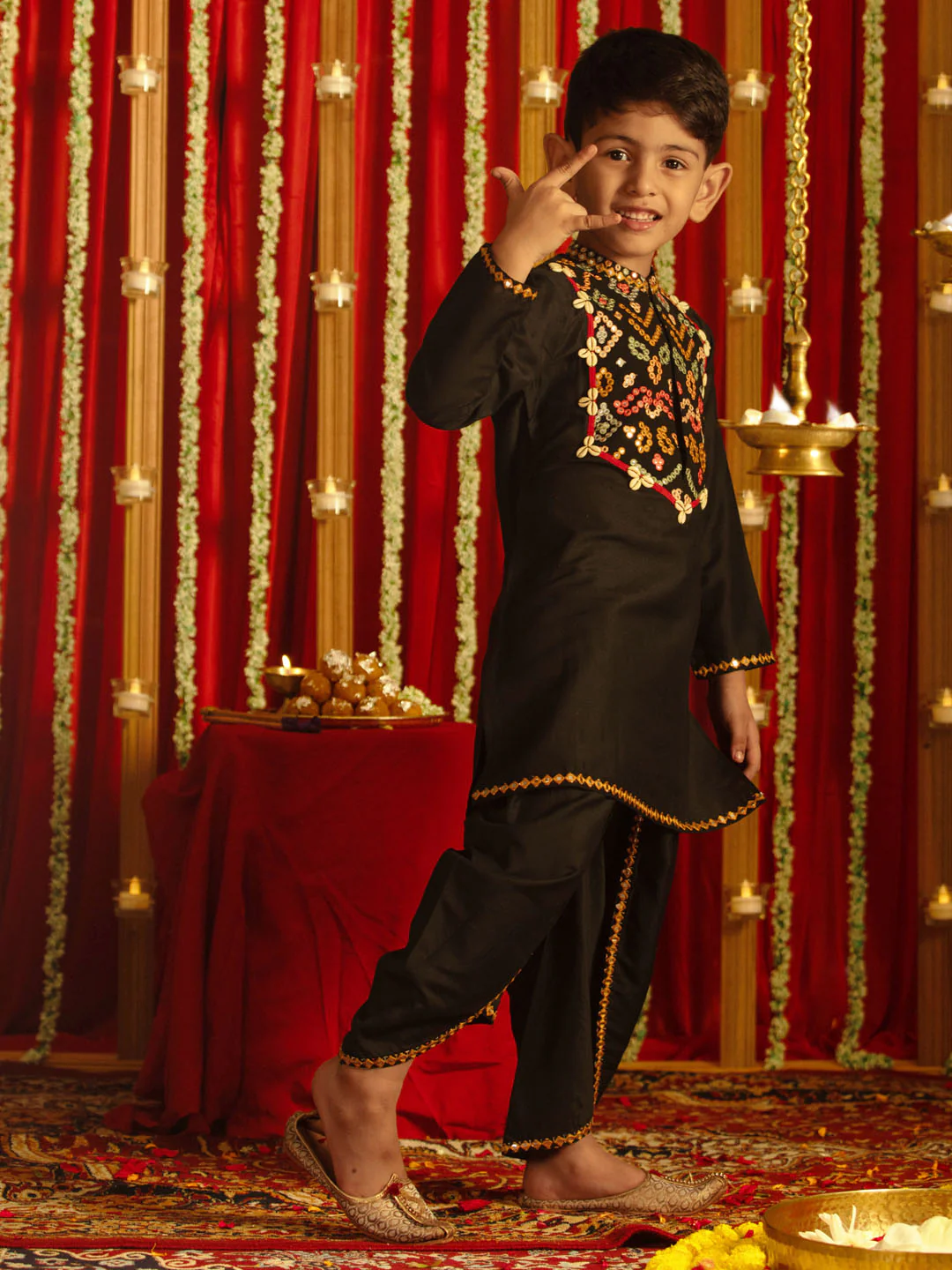 Boy's' Black Navratri Special Embroidered Dhoti Kurta Set - Image 3